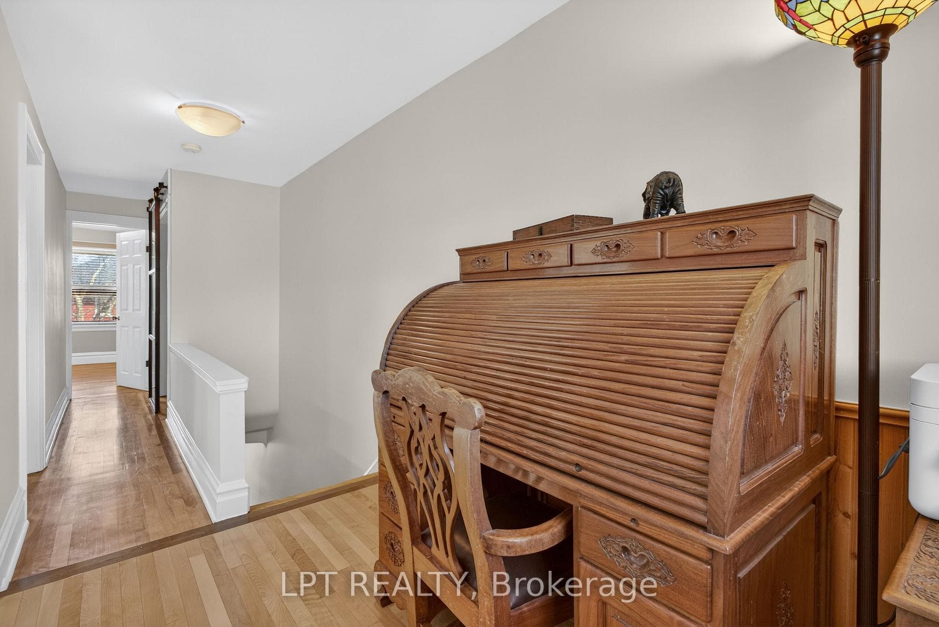 168 Huron Avenue photo 18