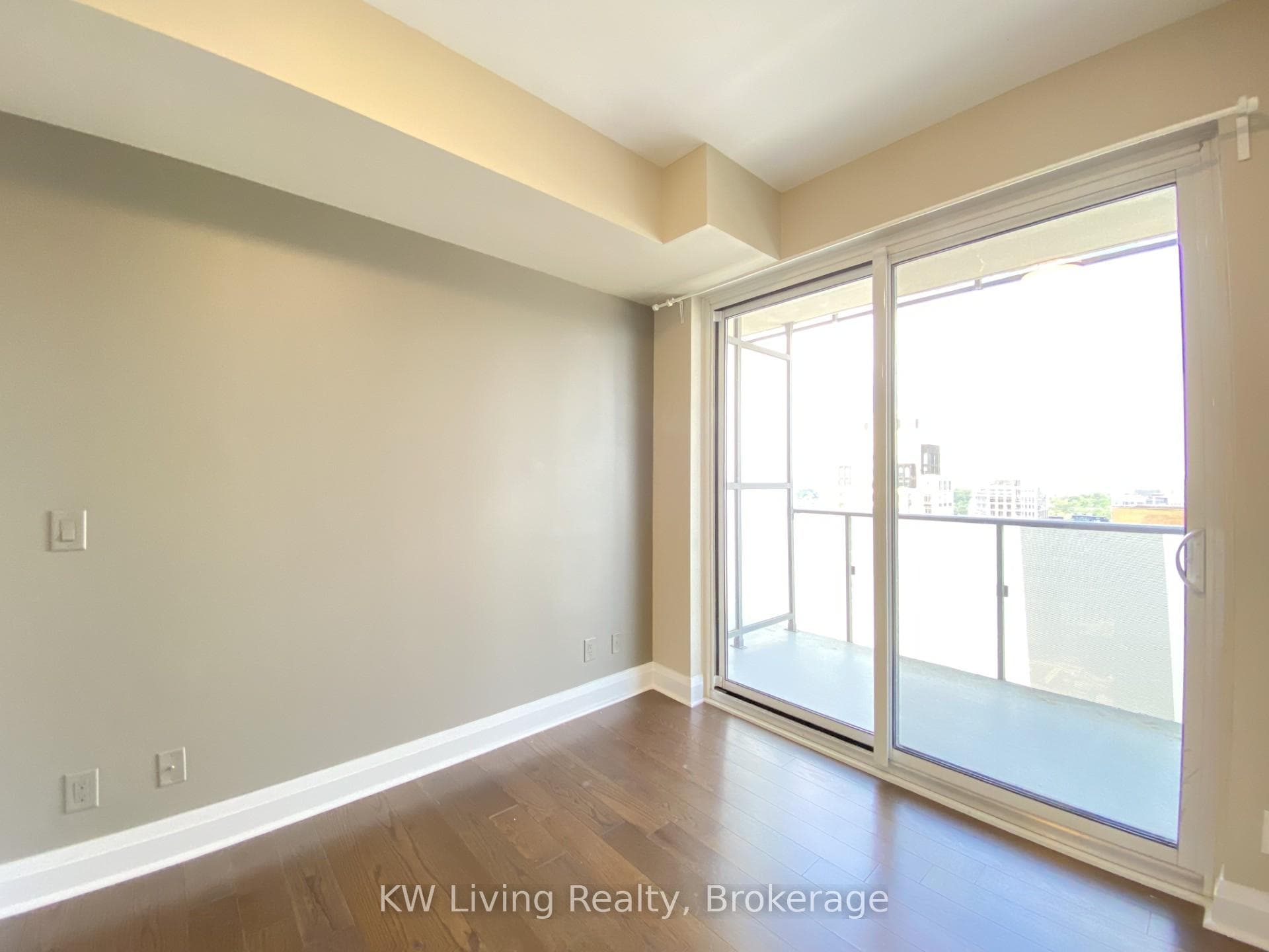 1080 Bay Street Unit 3209 photo 14