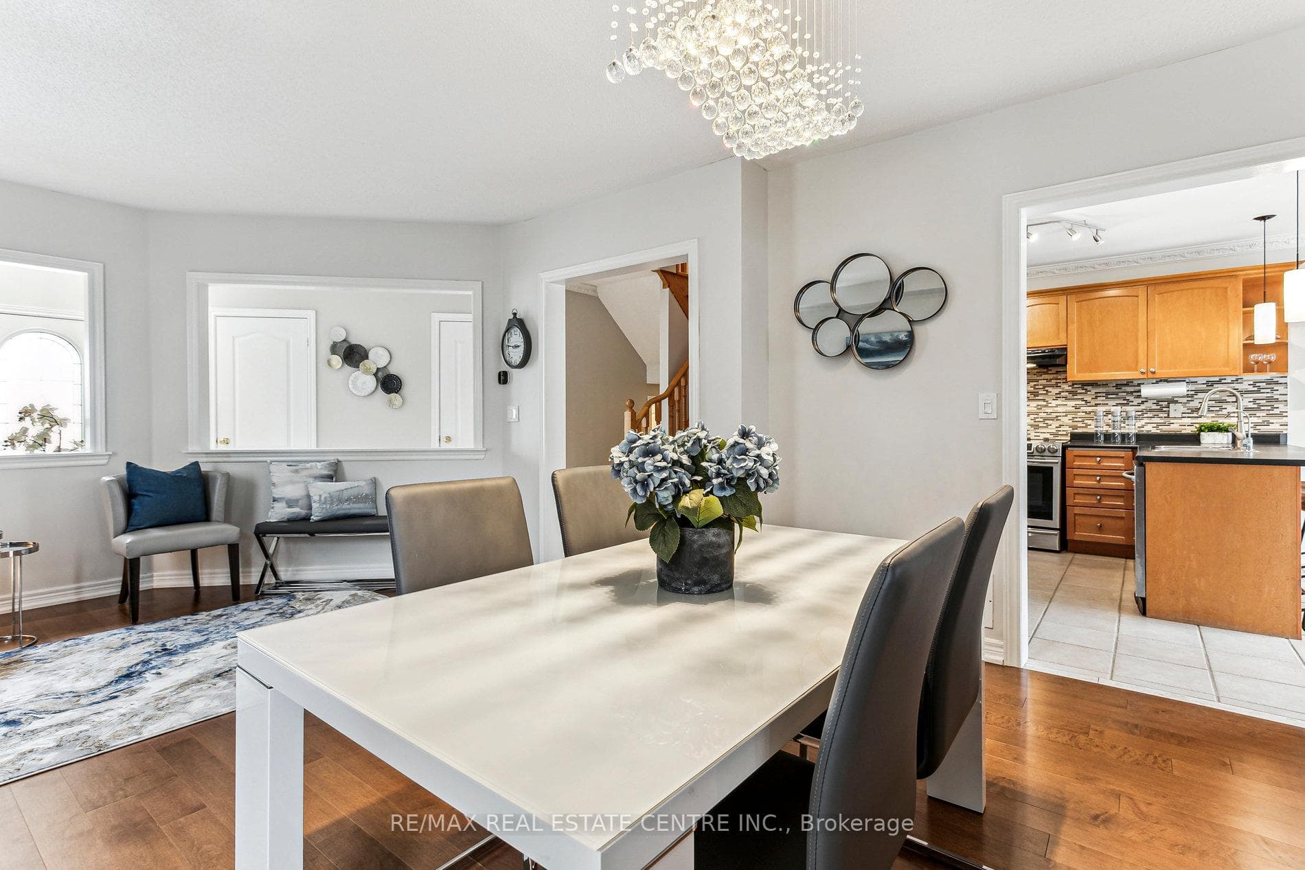 1123 Knotty Pine Grove photo 8