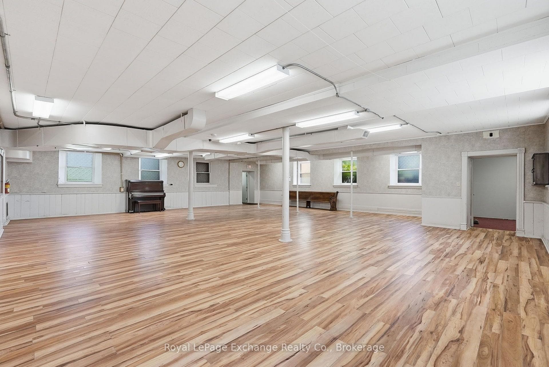 378 10th Street photo 27