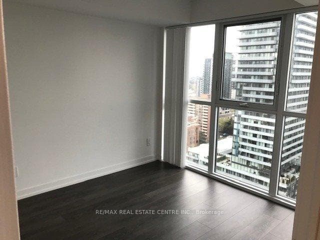125 Redpath Ave Avenue Unit 2403 photo 9