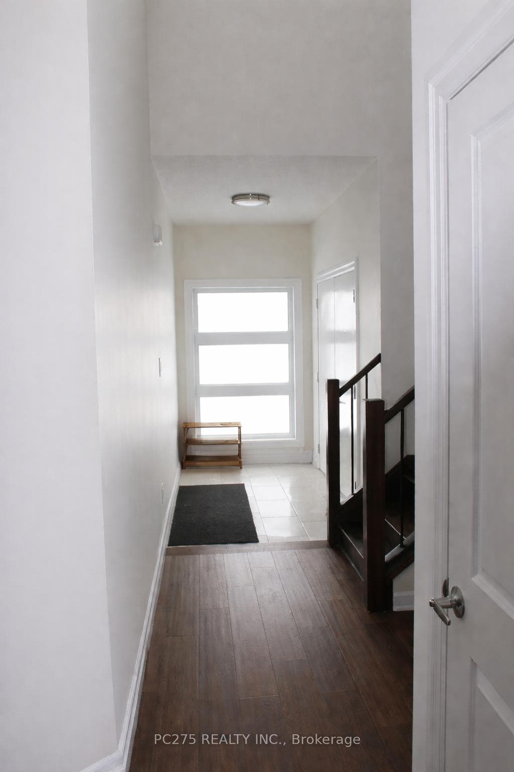 2949 Biddulph Street Unit Upper photo 3