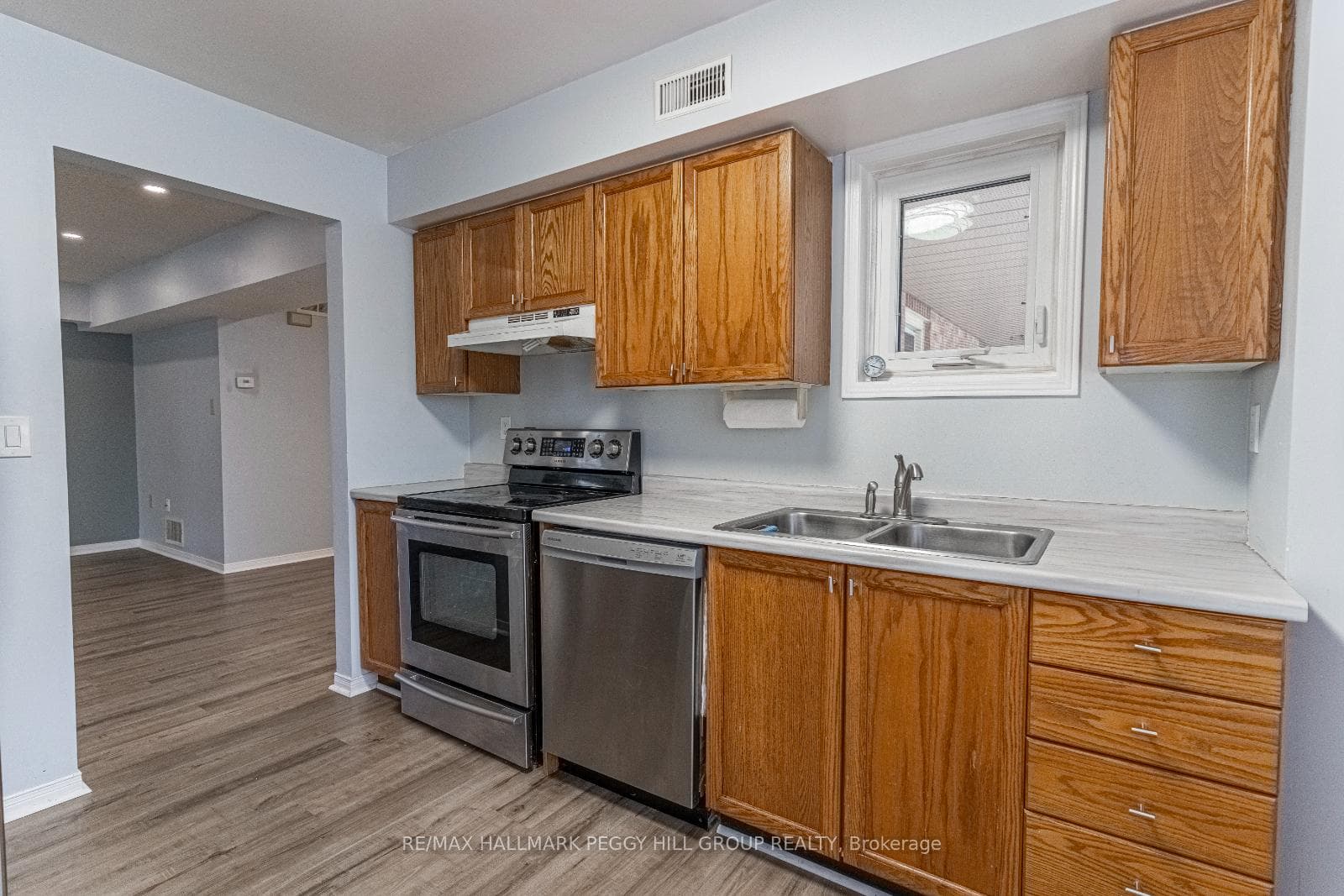 119 D'Ambrosio Drive Unit 35 photo 6