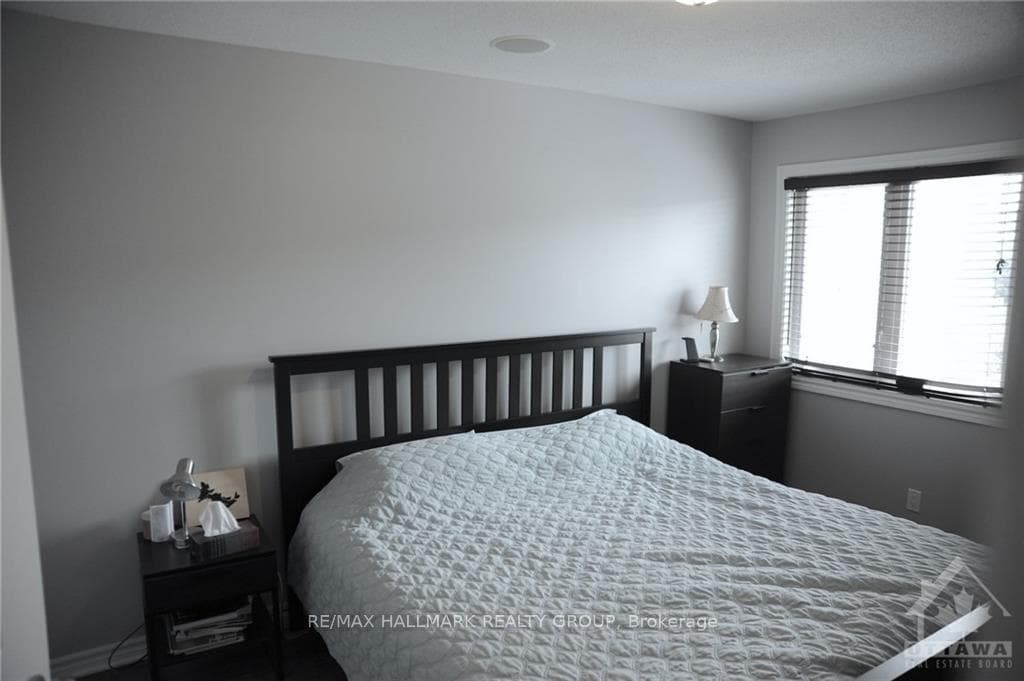 488 GREY SEAL Circle photo 16