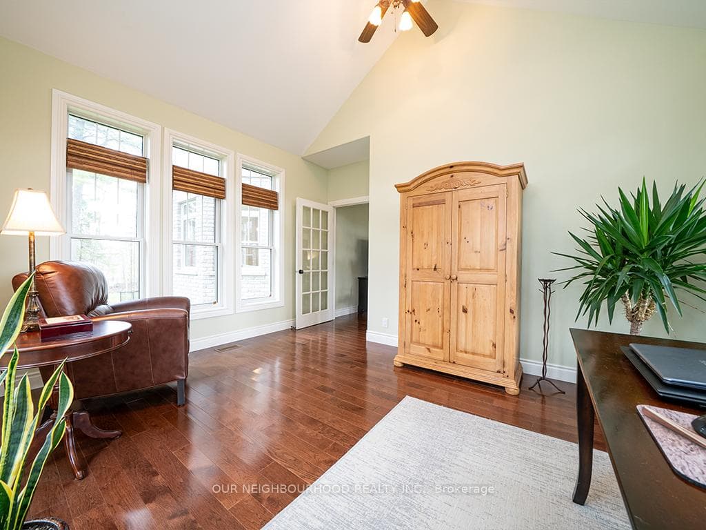 36 Carley Court photo 11