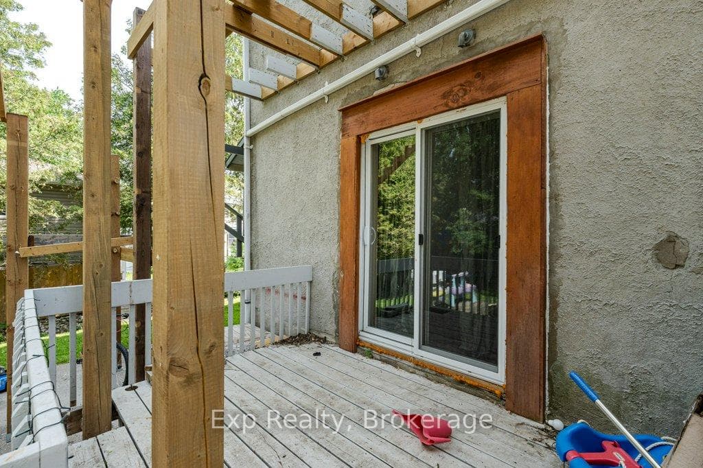 127 Green Street photo 37