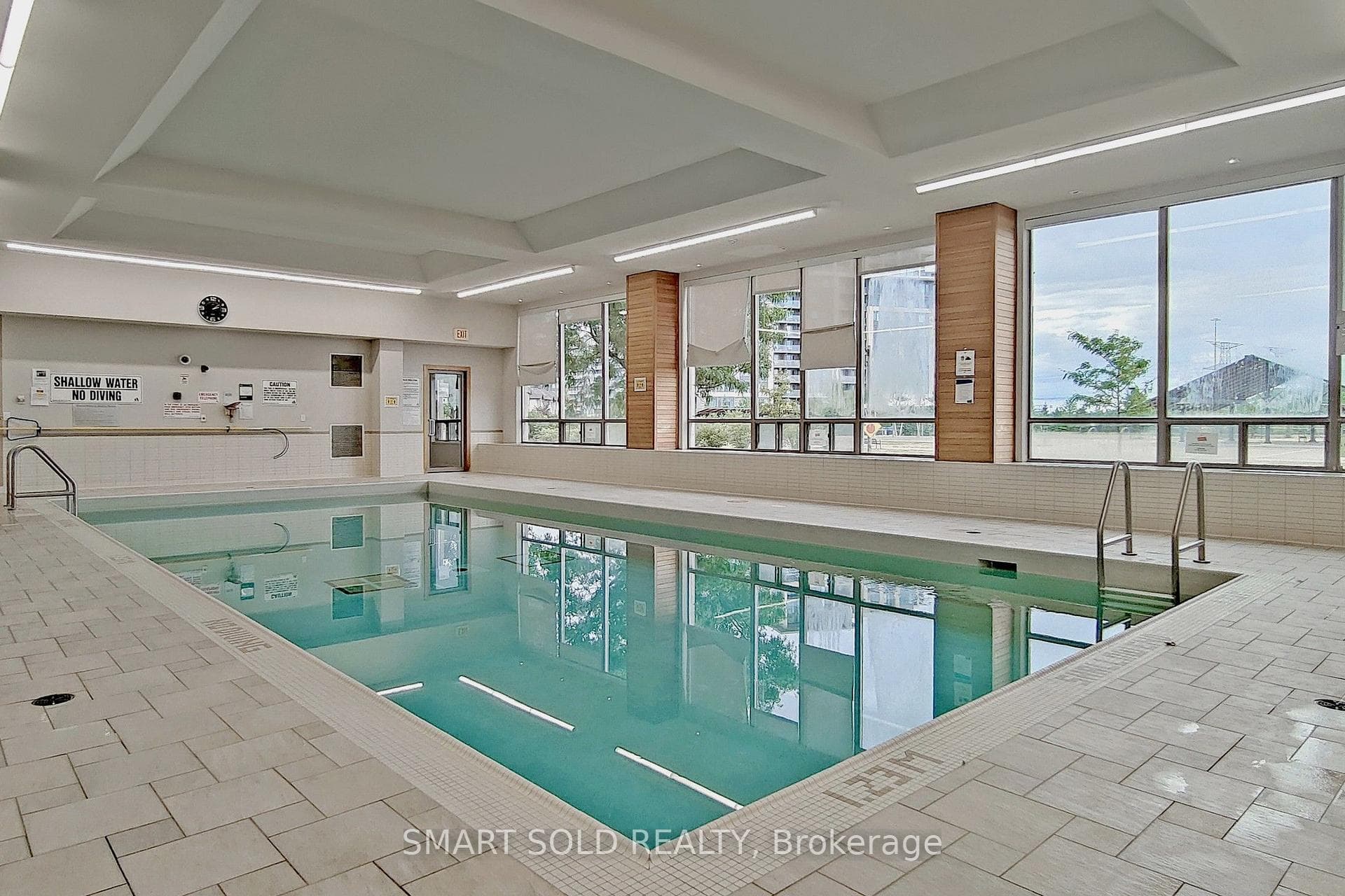 37 Galleria Parkway Unit 708 photo 32