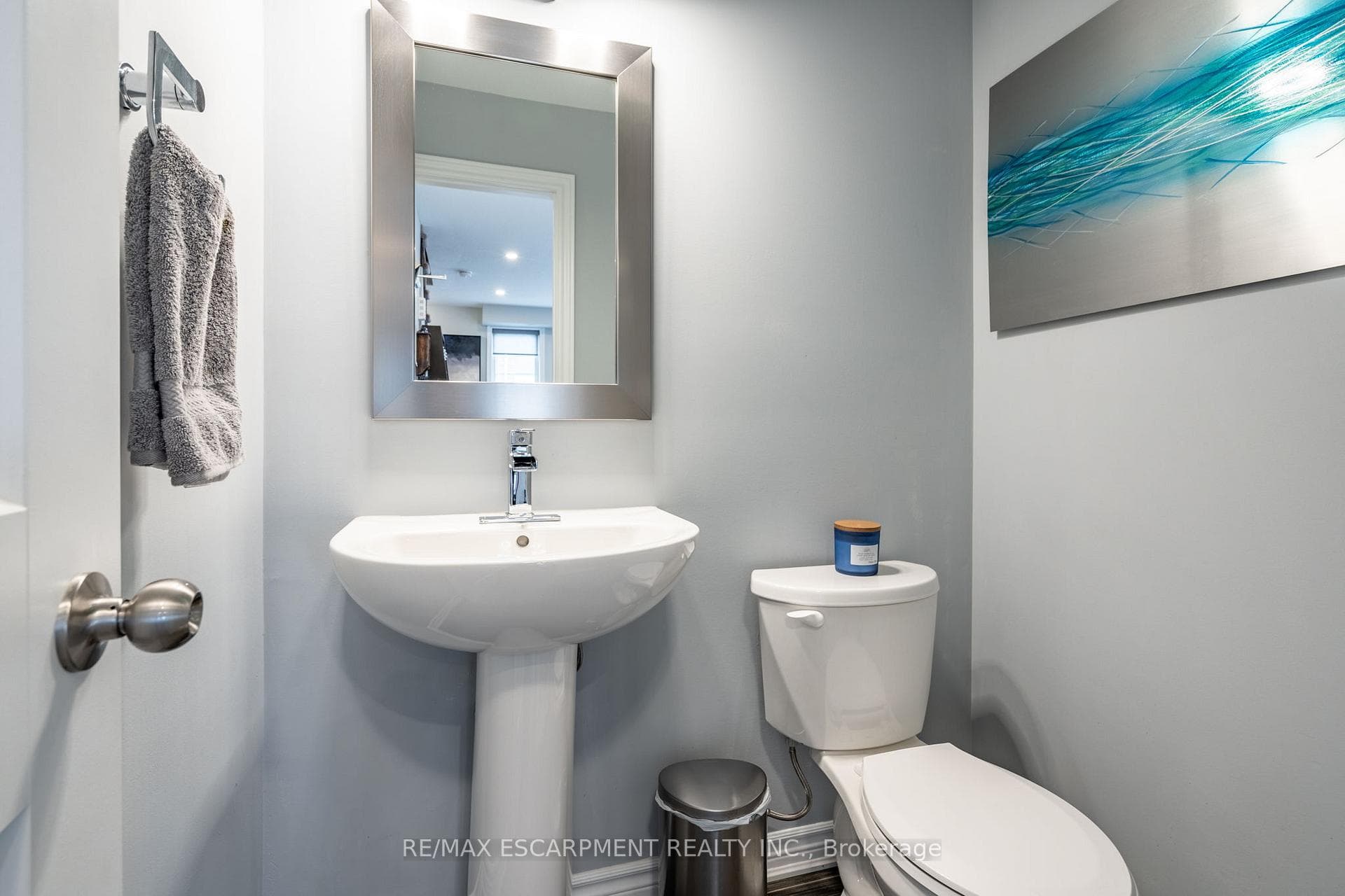 383 DUNDAS Street Unit 61 photo 16