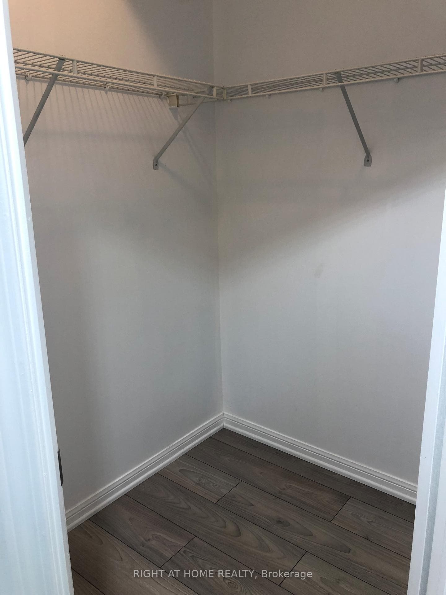 3130 Yonge Street Unit 201 photo 8