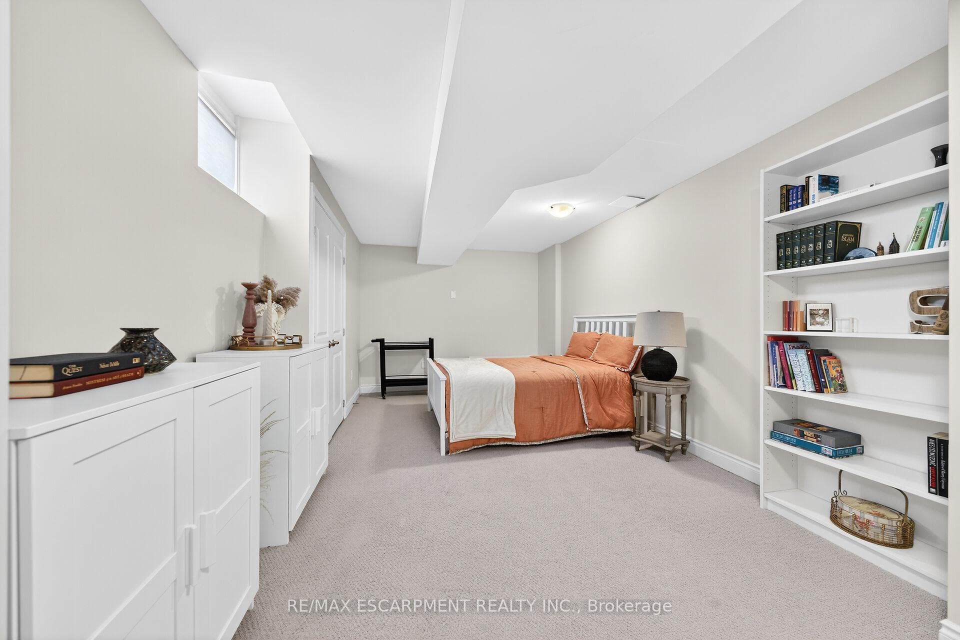 140 Robertson Road photo 37