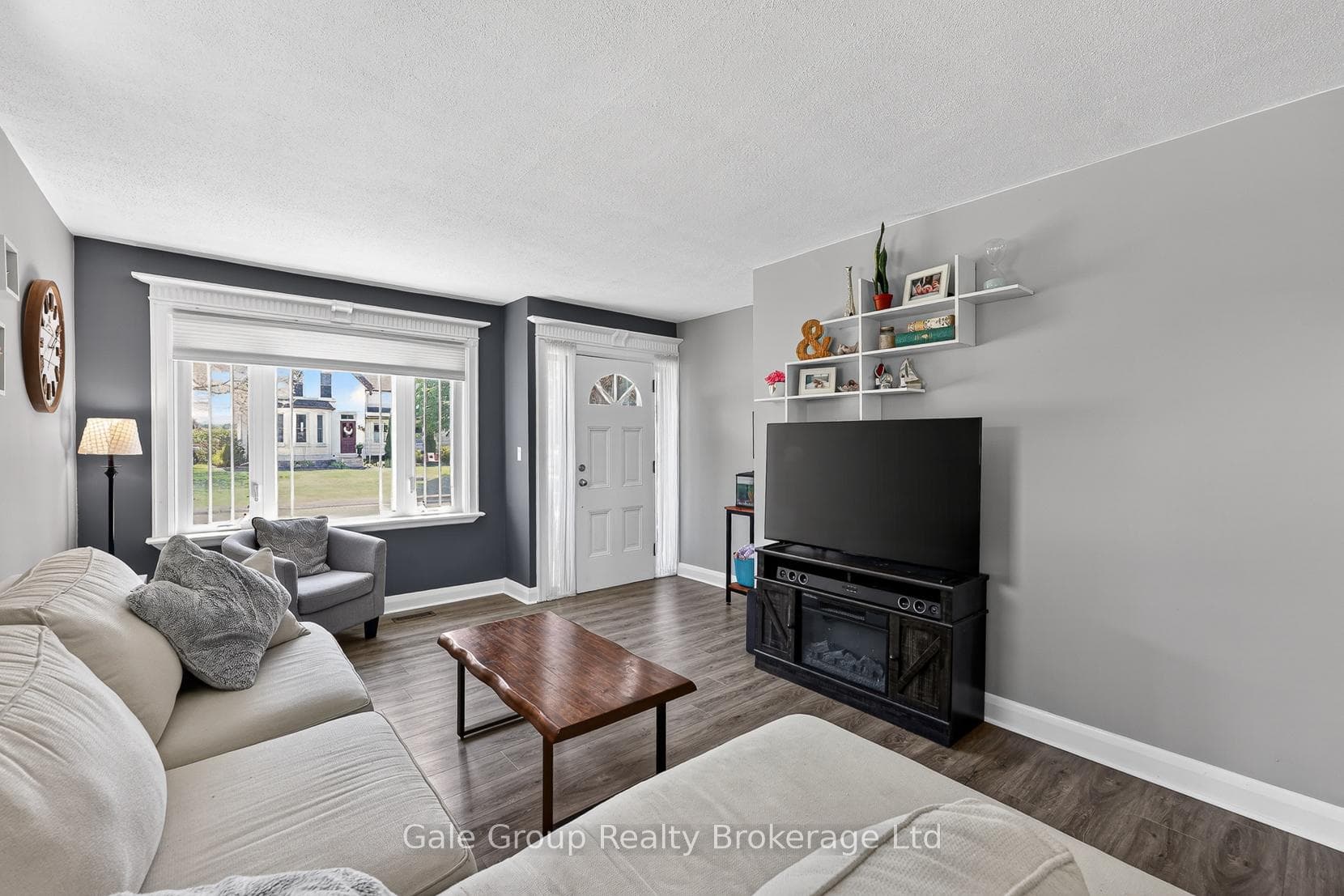 339 Spencer Street photo 10