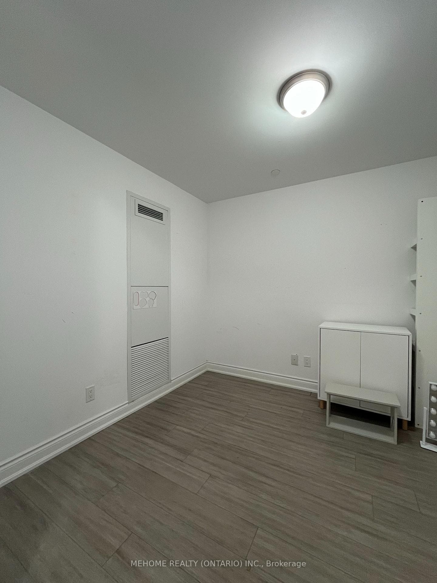 38 Cedarland Drive Unit 615 photo 9
