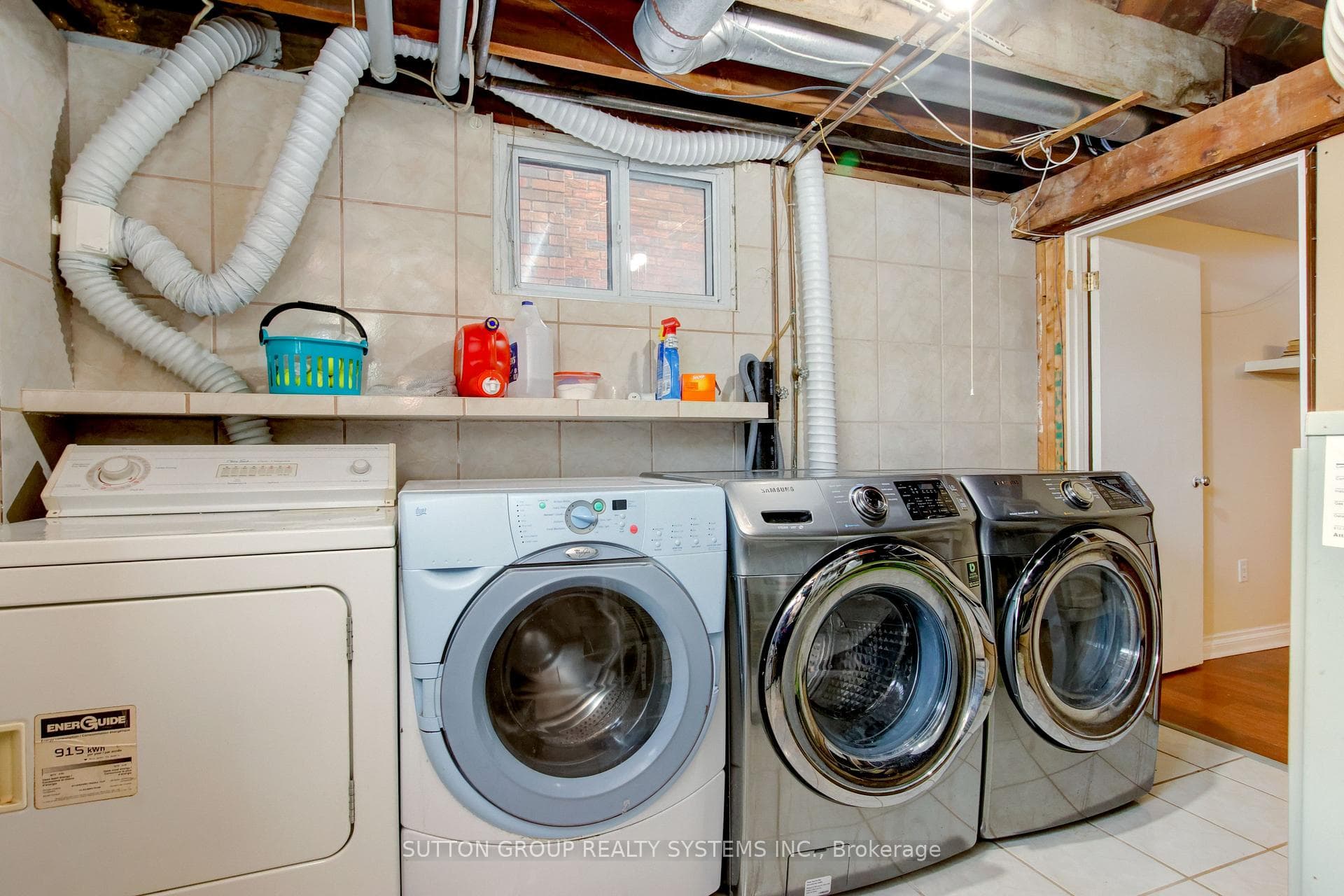 18 Whyte Avenue photo 28