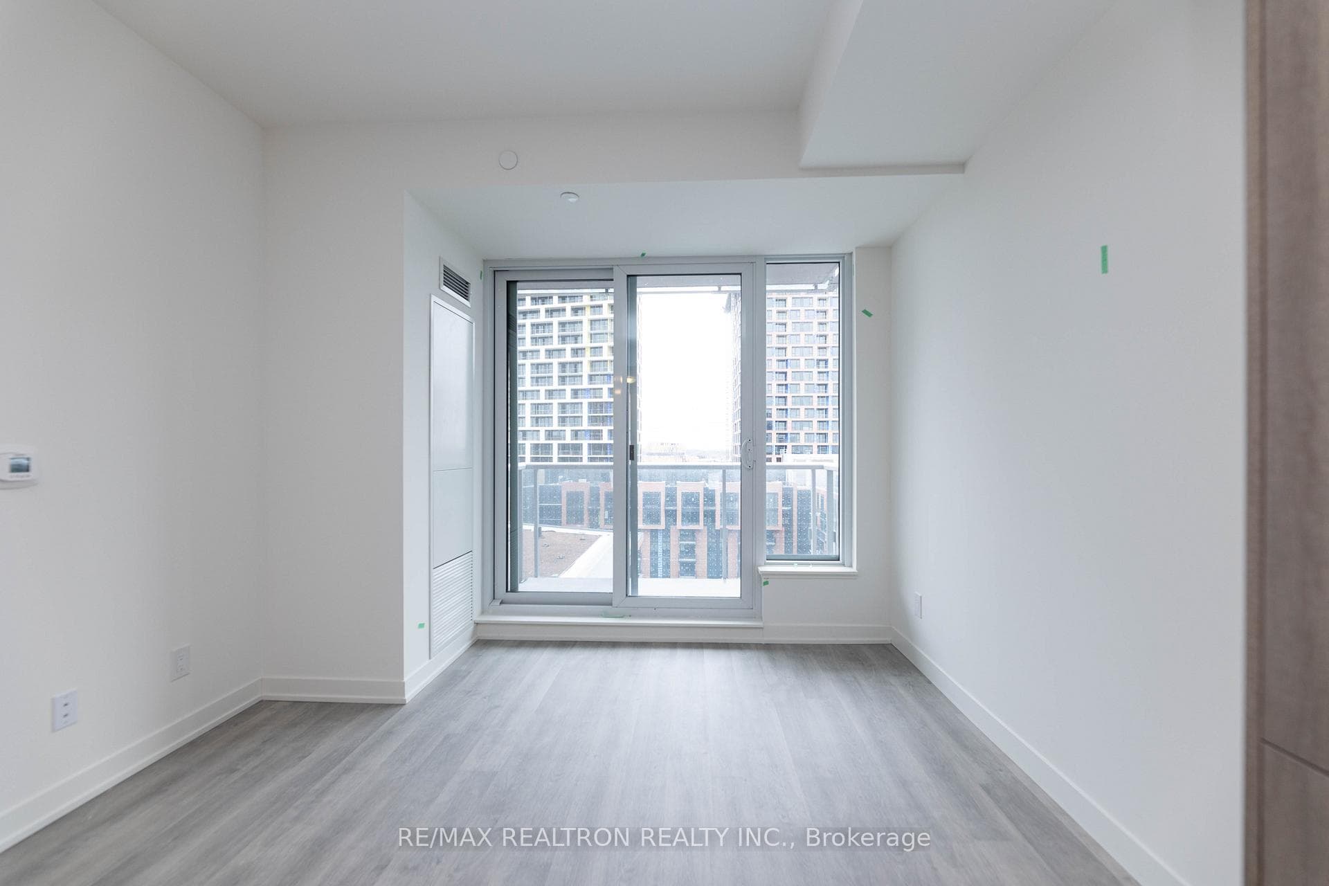 8119 Birchmount Road Unit 1301A photo 17