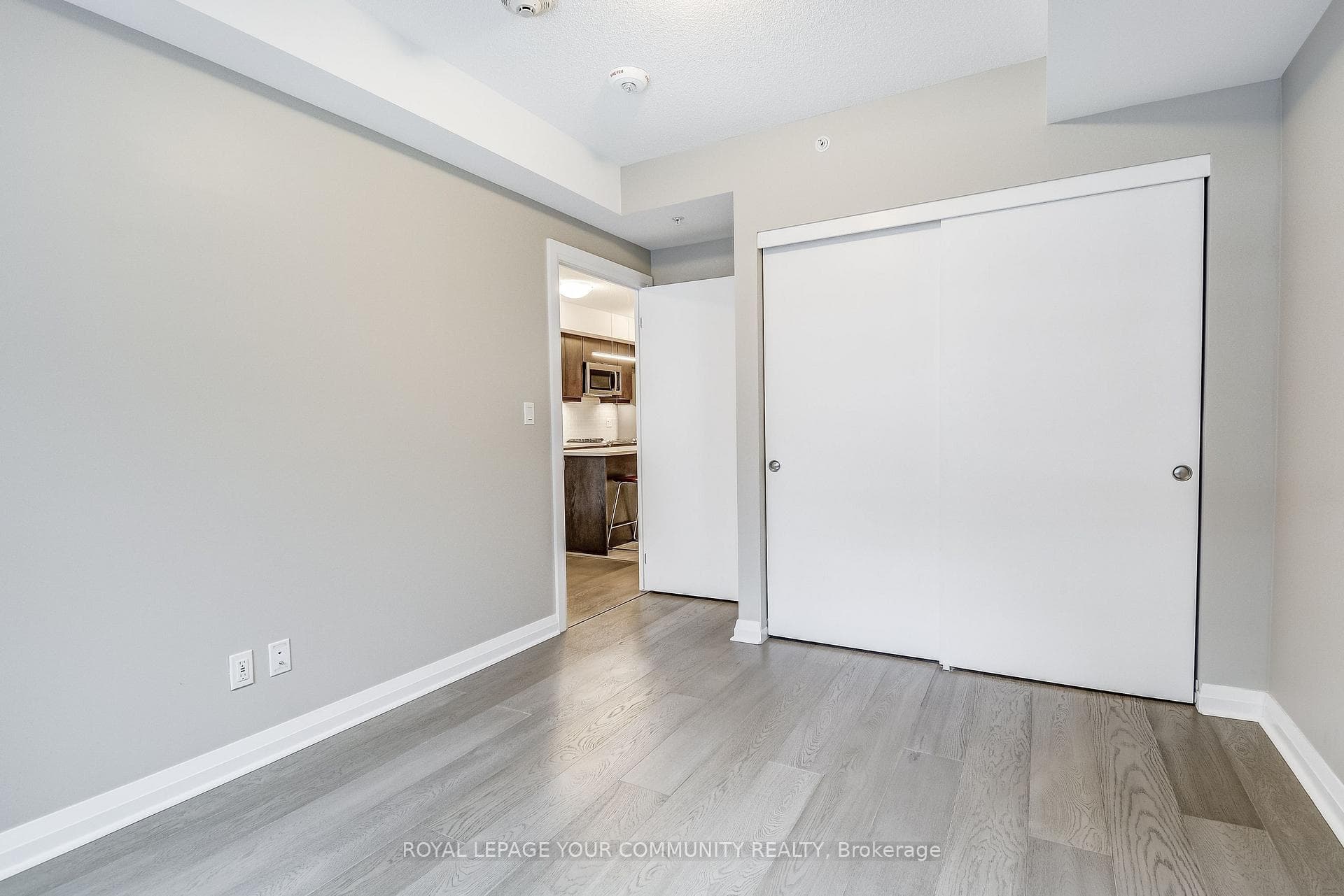 63 Arthur Street Unit 321 photo 19