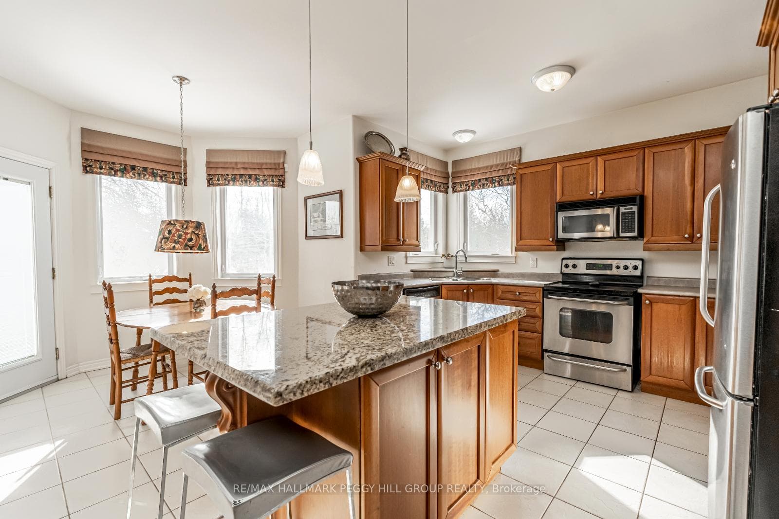 32 Basswood Circle photo 3