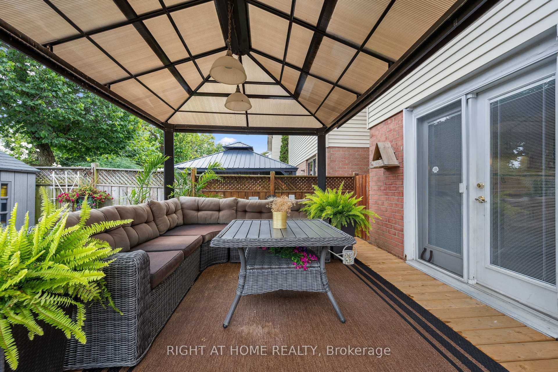 41 Yorkville Drive photo 27