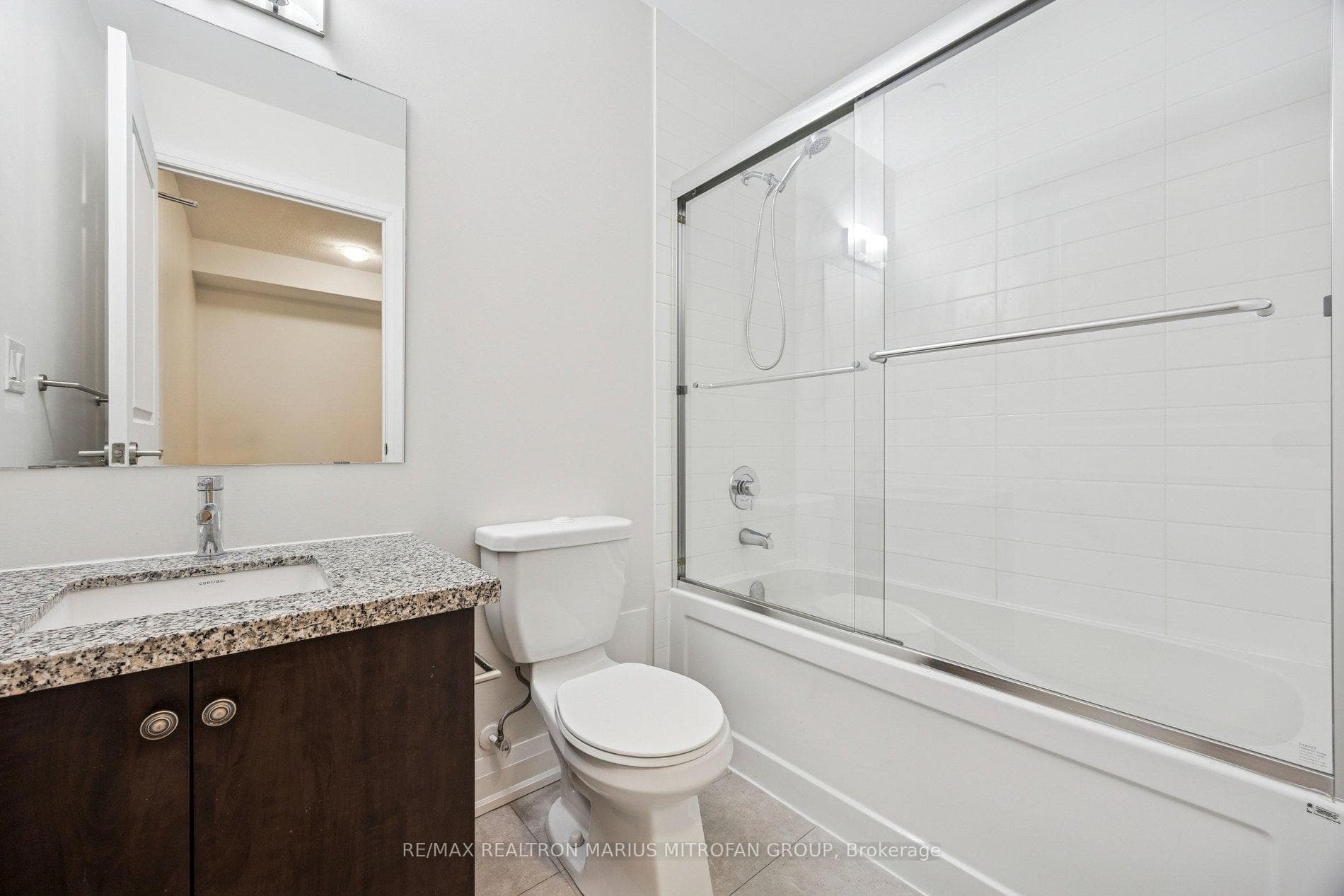 8763 Bayview Avenue Unit 205 photo 9