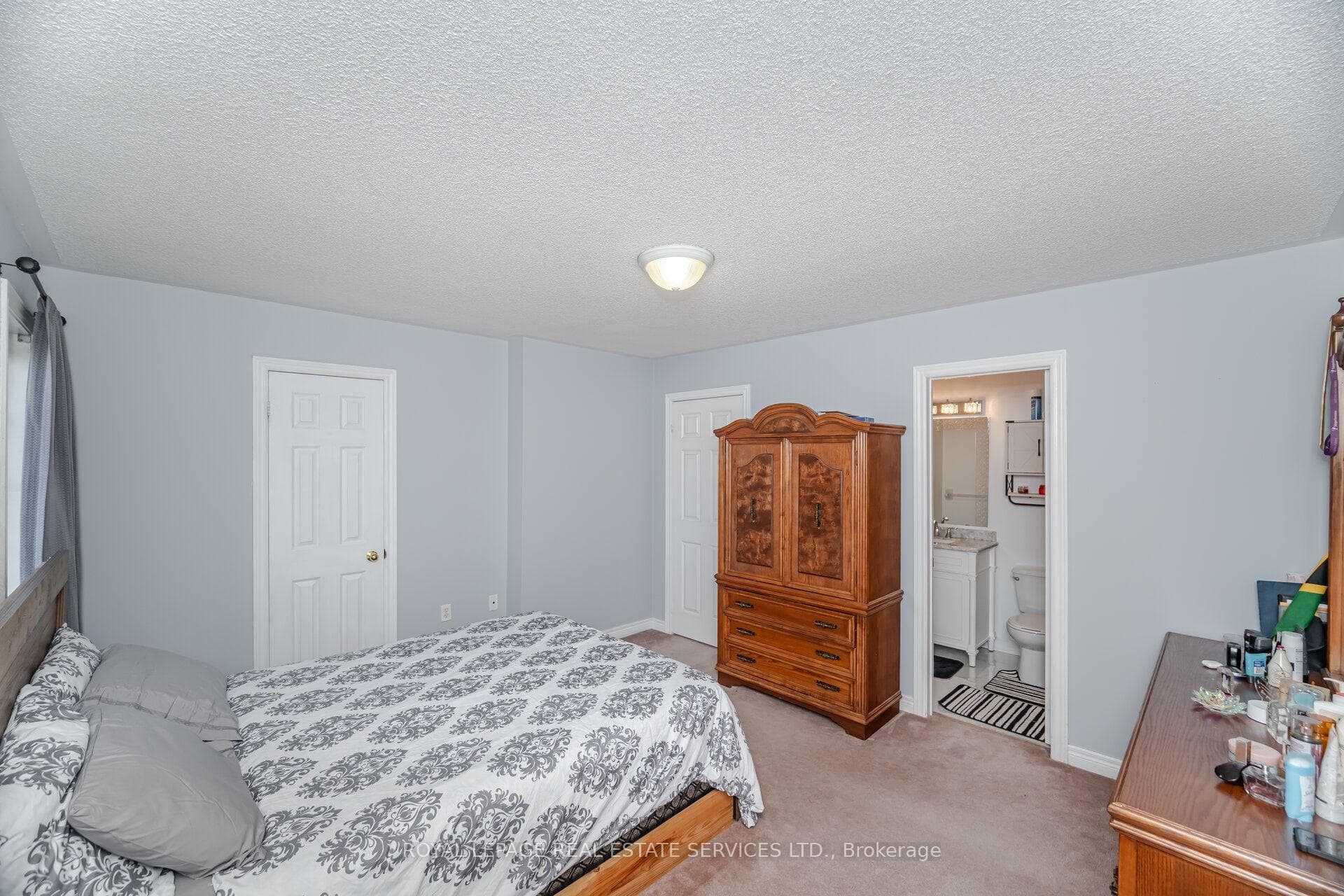 430 Mapleview Drive Unit 6 photo 16