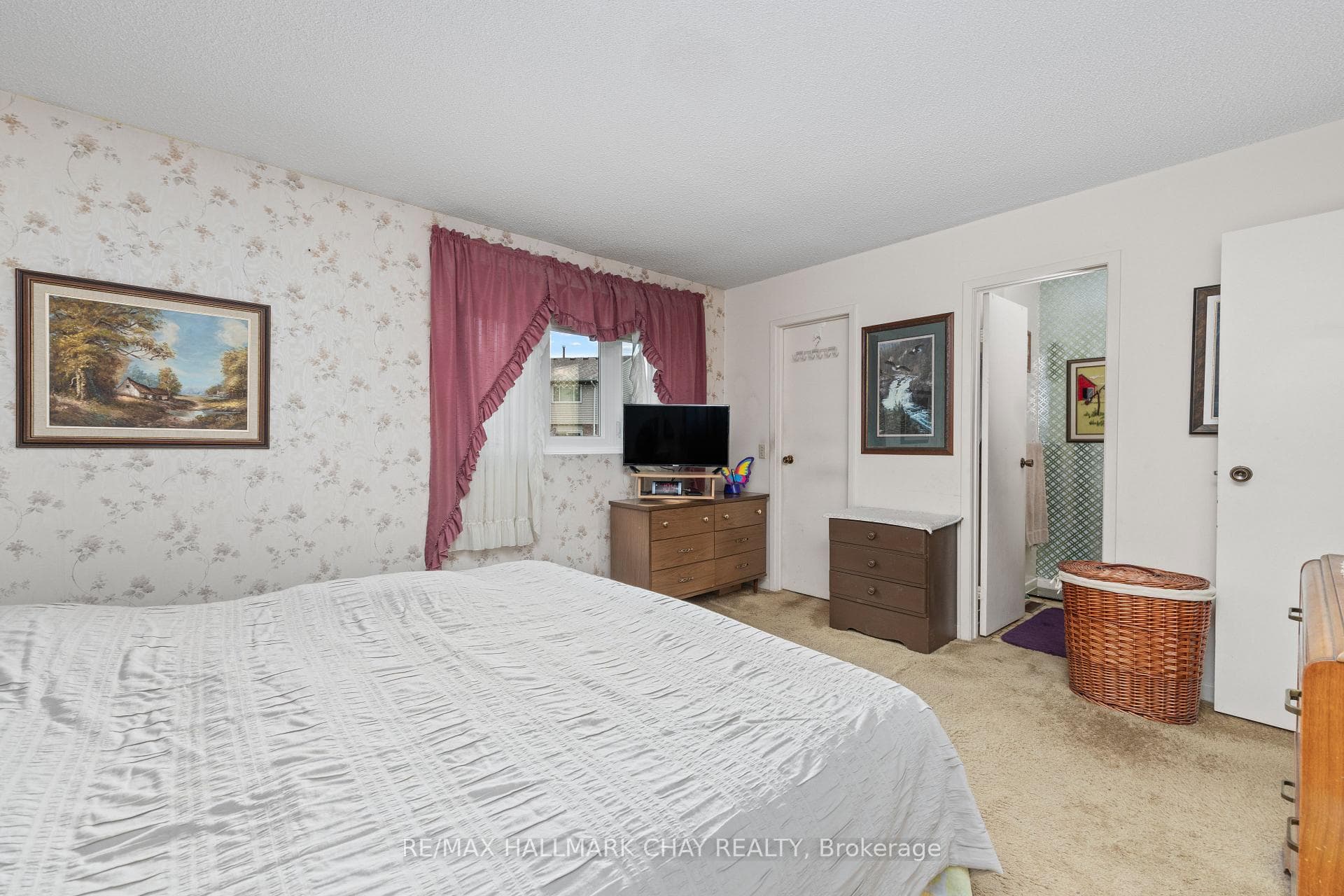 125 Royal Palm Drive photo 25