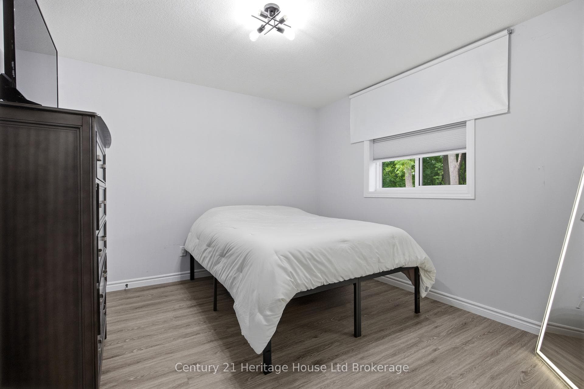 34 Bain Street Unit 4 photo 16