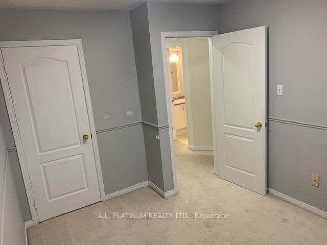 25 Laurendale Avenue photo 30