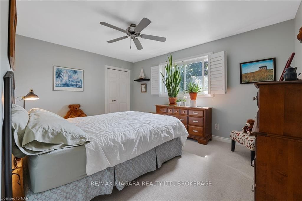 7473 BARBARA Drive photo 21