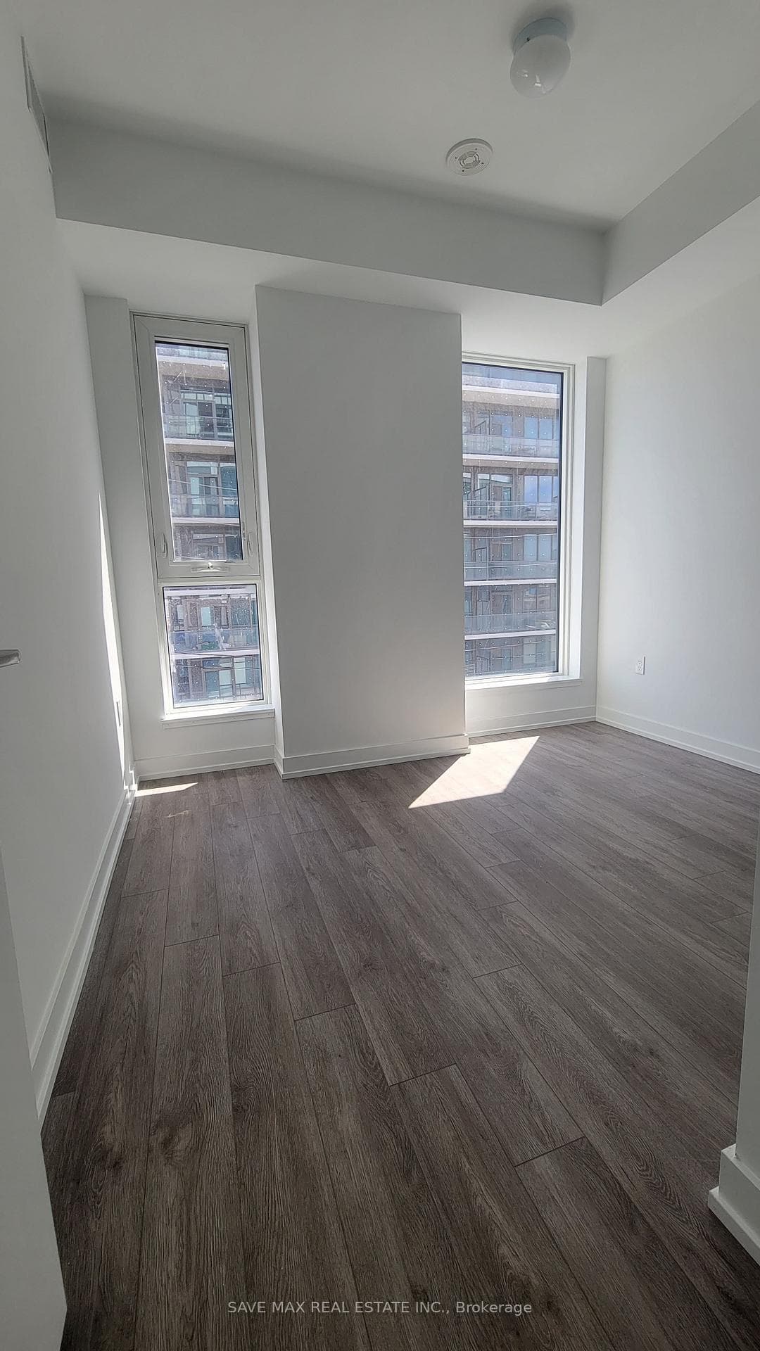 1195 The Queensway N/A Unit 307 photo 12