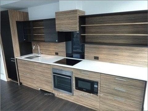 75 St Nicholas Street Unit 2107 photo 5