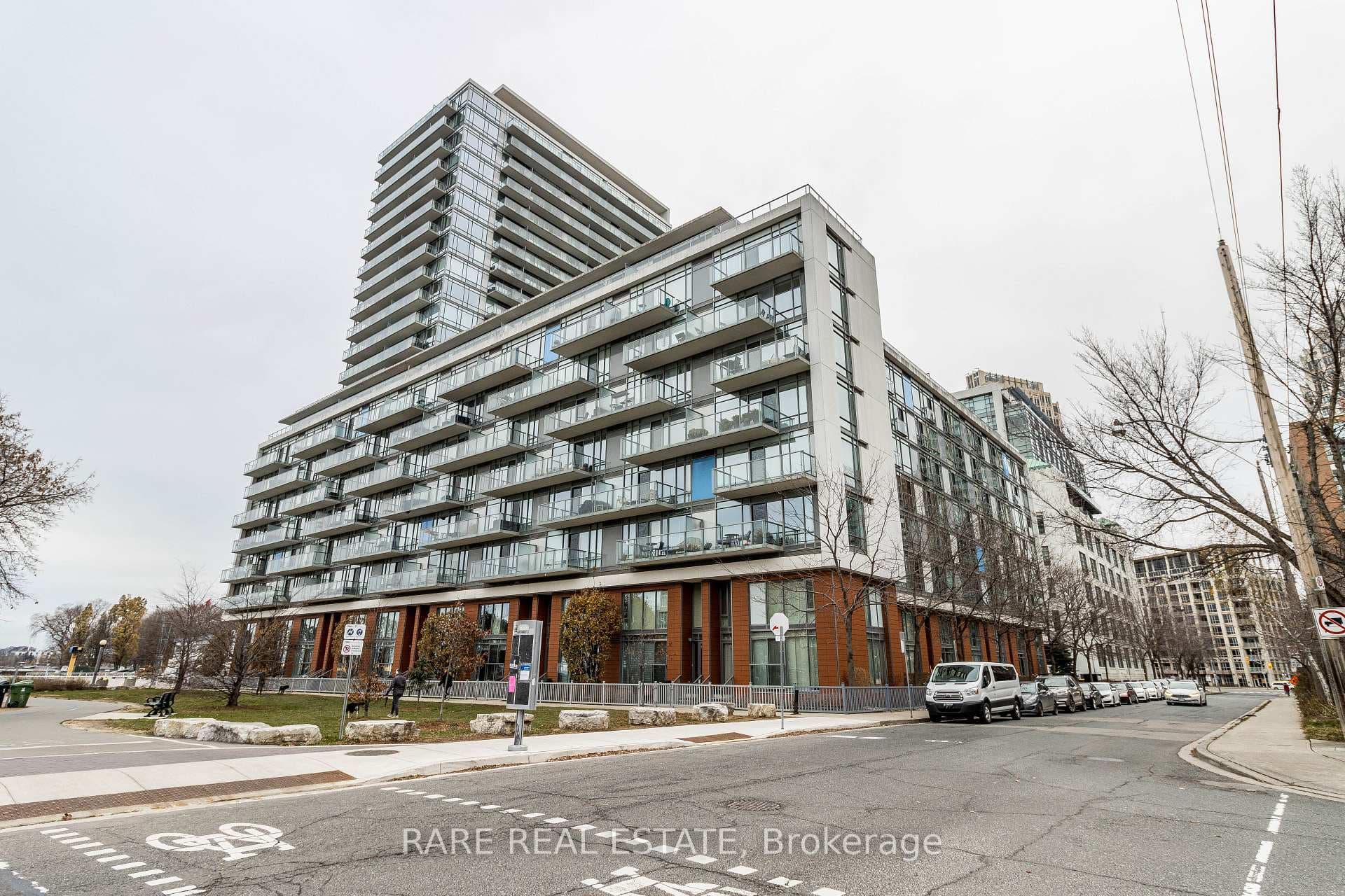 90 Stadium Road Unit 527 photo 1