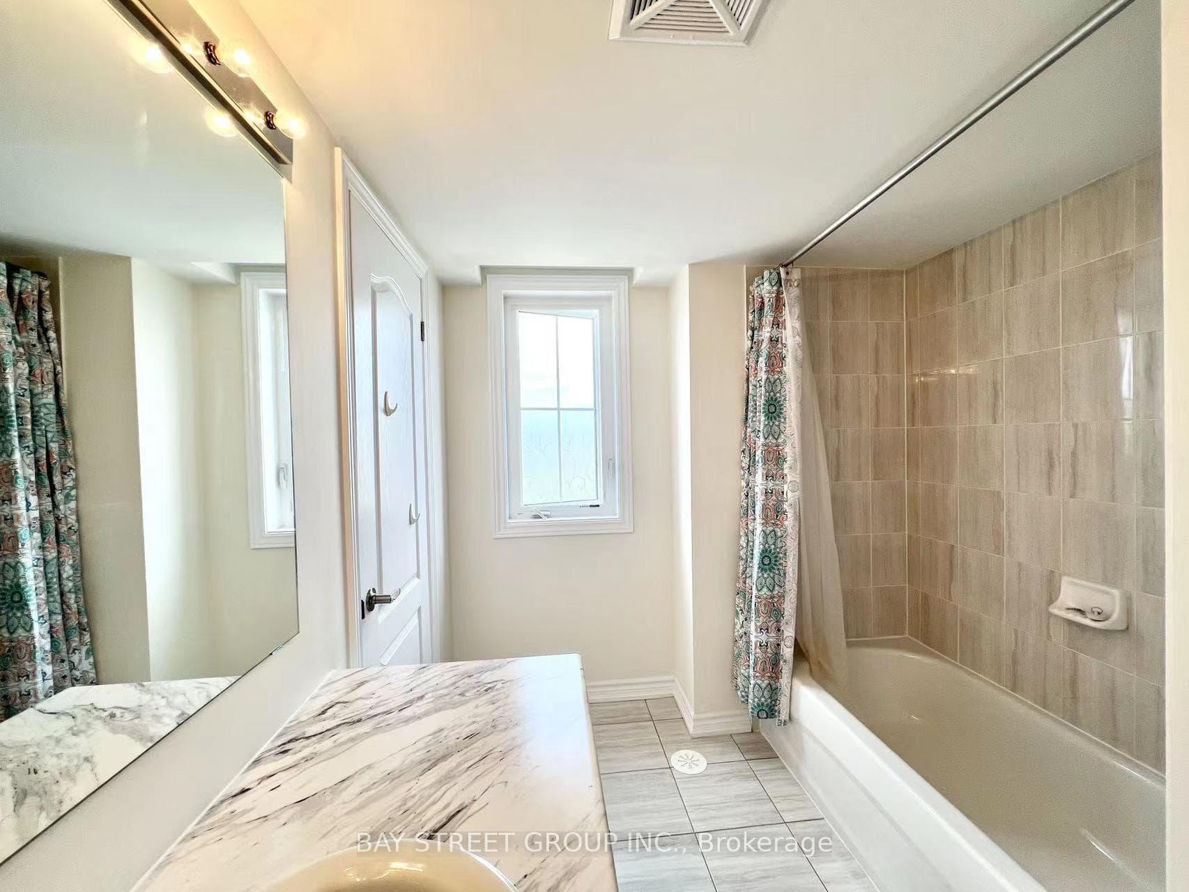 181 Parktree Drive Unit 24 photo 16