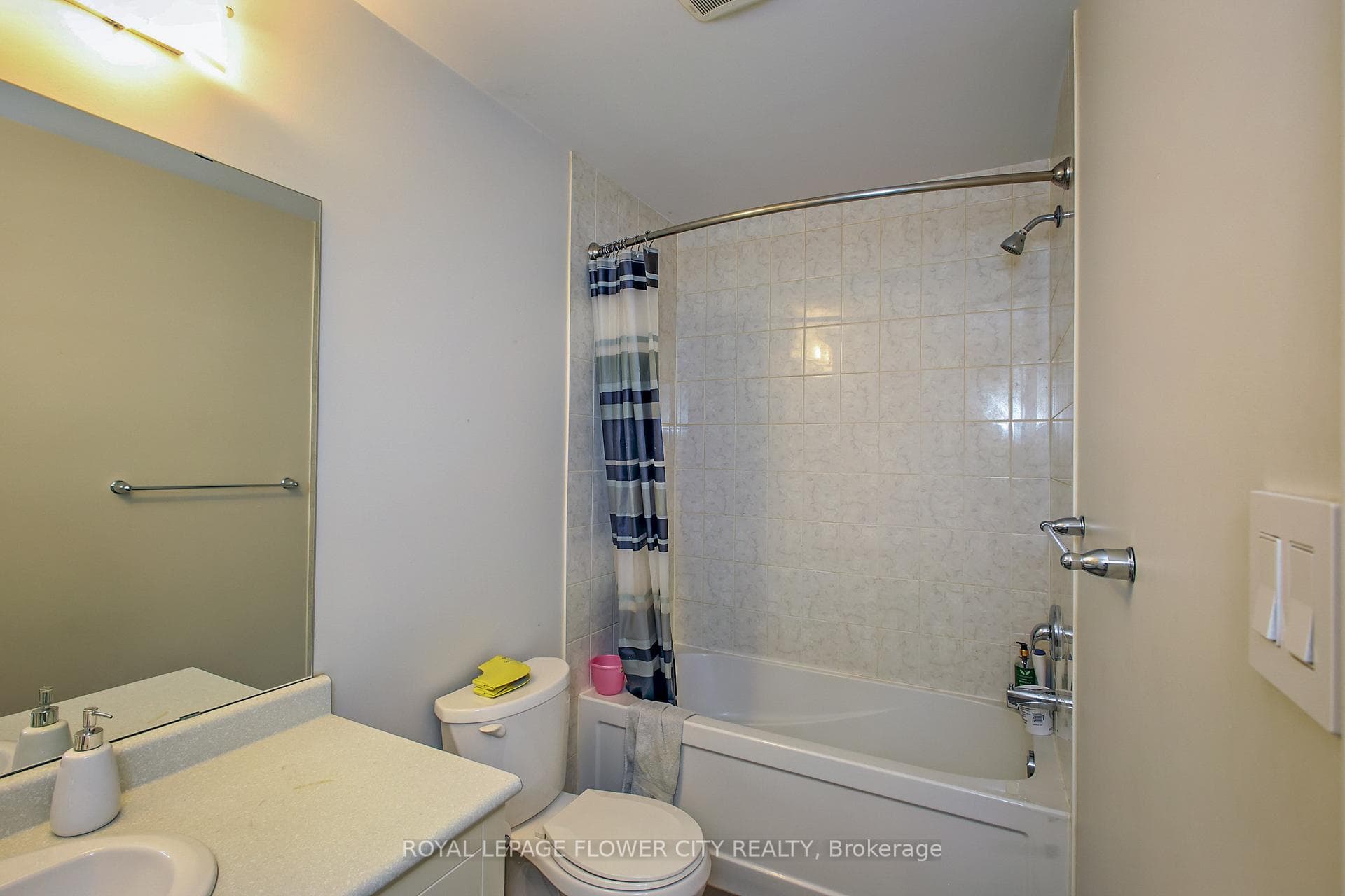 81 Baffin Crescent photo 35