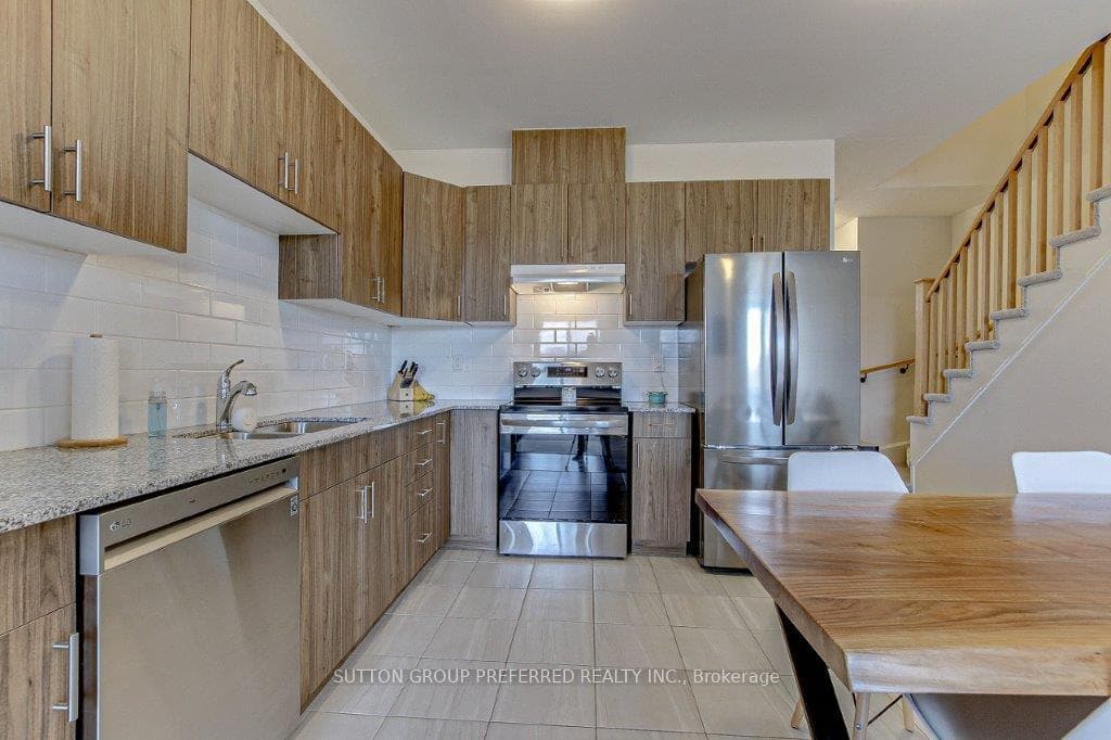 22 Middleton Street photo 8