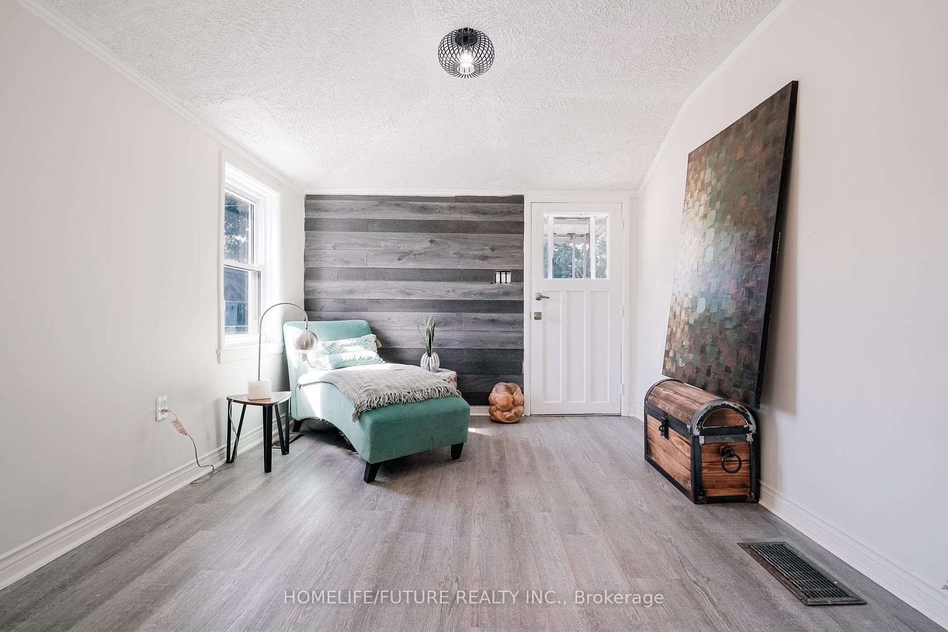 9 Toronto Road photo 7