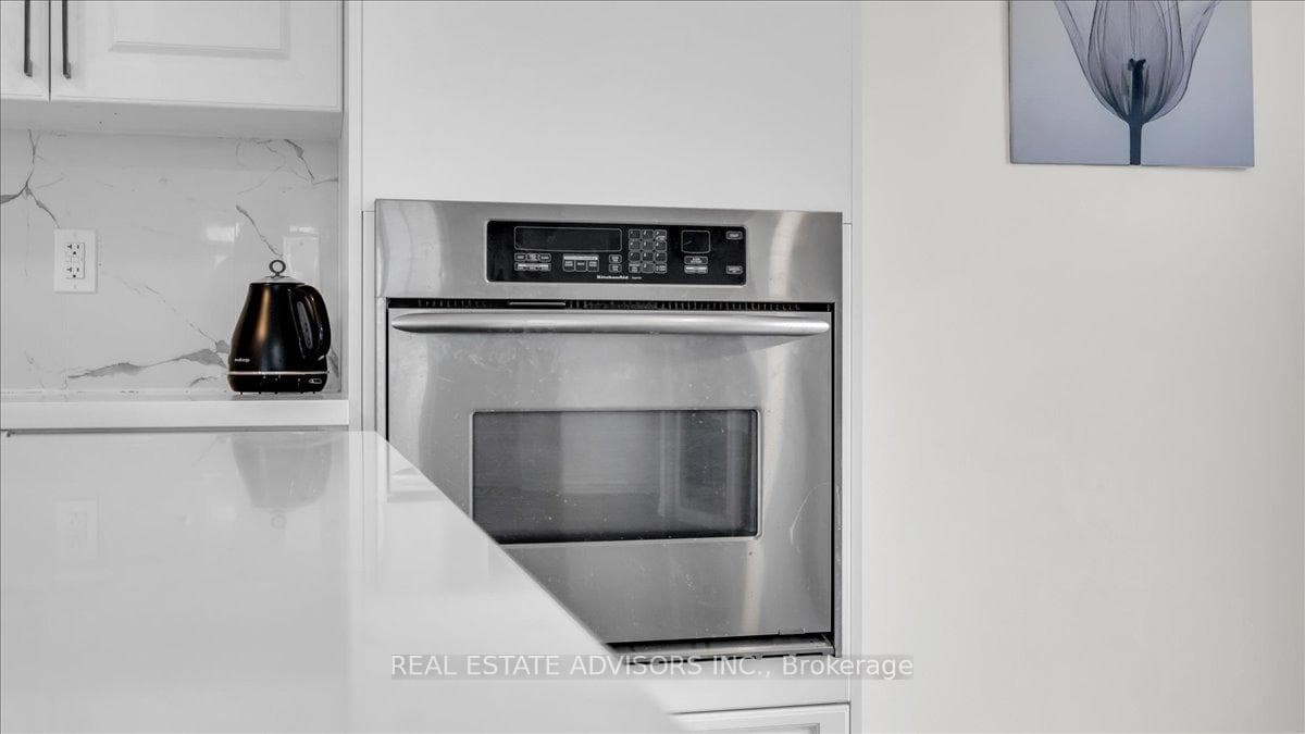 2 Tweedhill Avenue photo 12