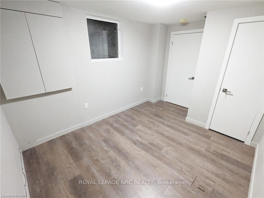 10 MEADOWVALE Place Unit lower photo 5