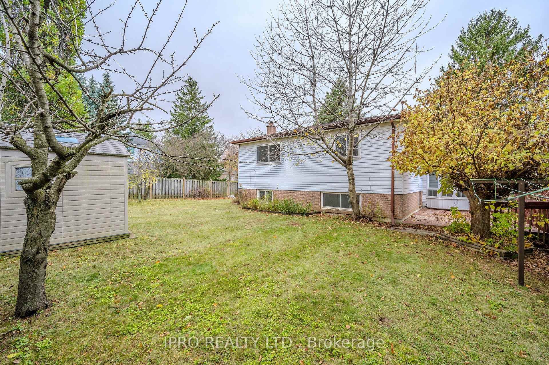 180 Westvale Drive photo 39