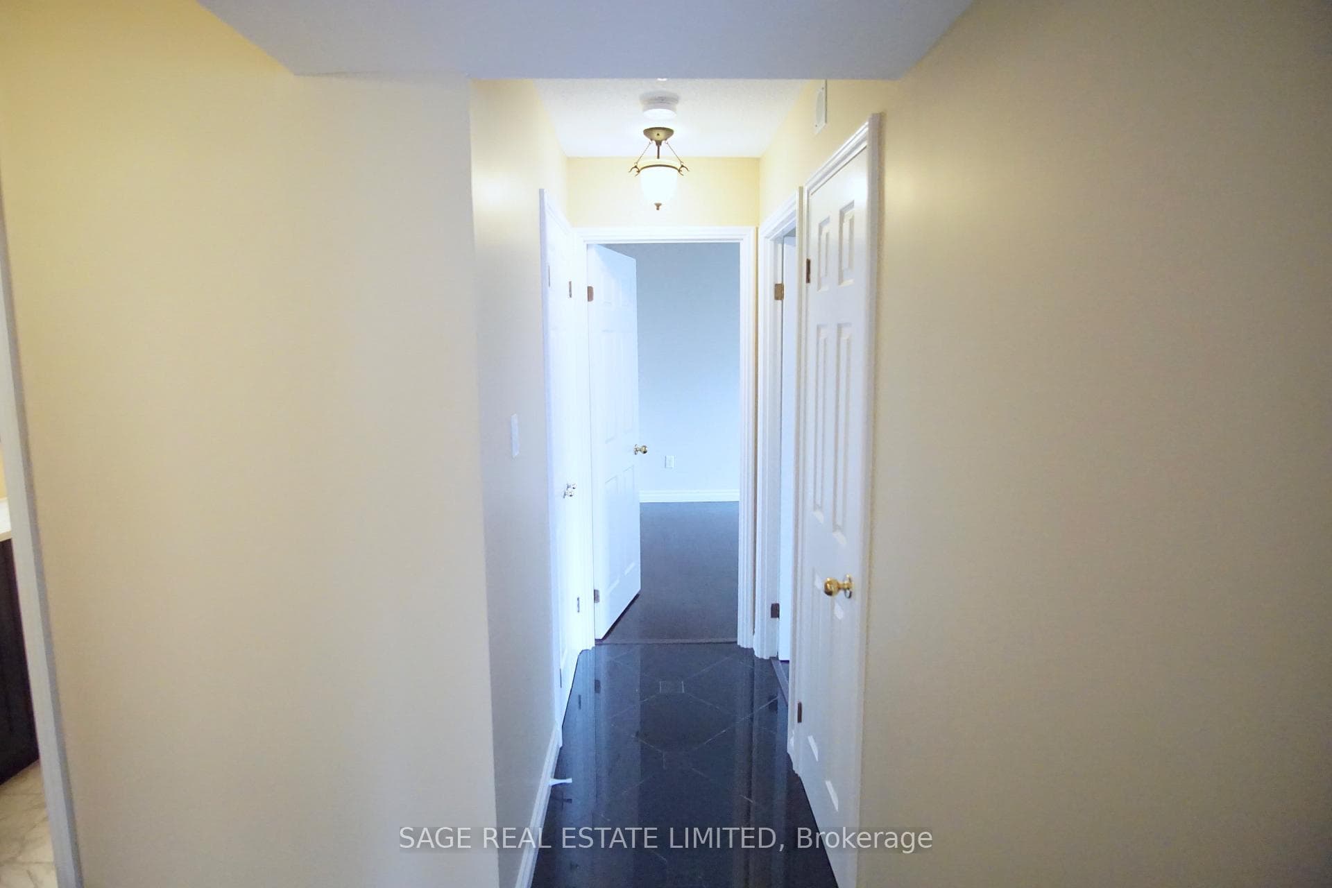 47 St Clair Avenue Unit 801 photo 13