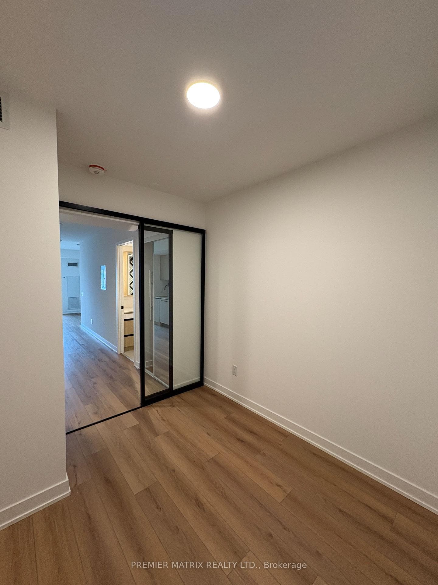 5 Lakeview Avenue Unit 309 photo 10