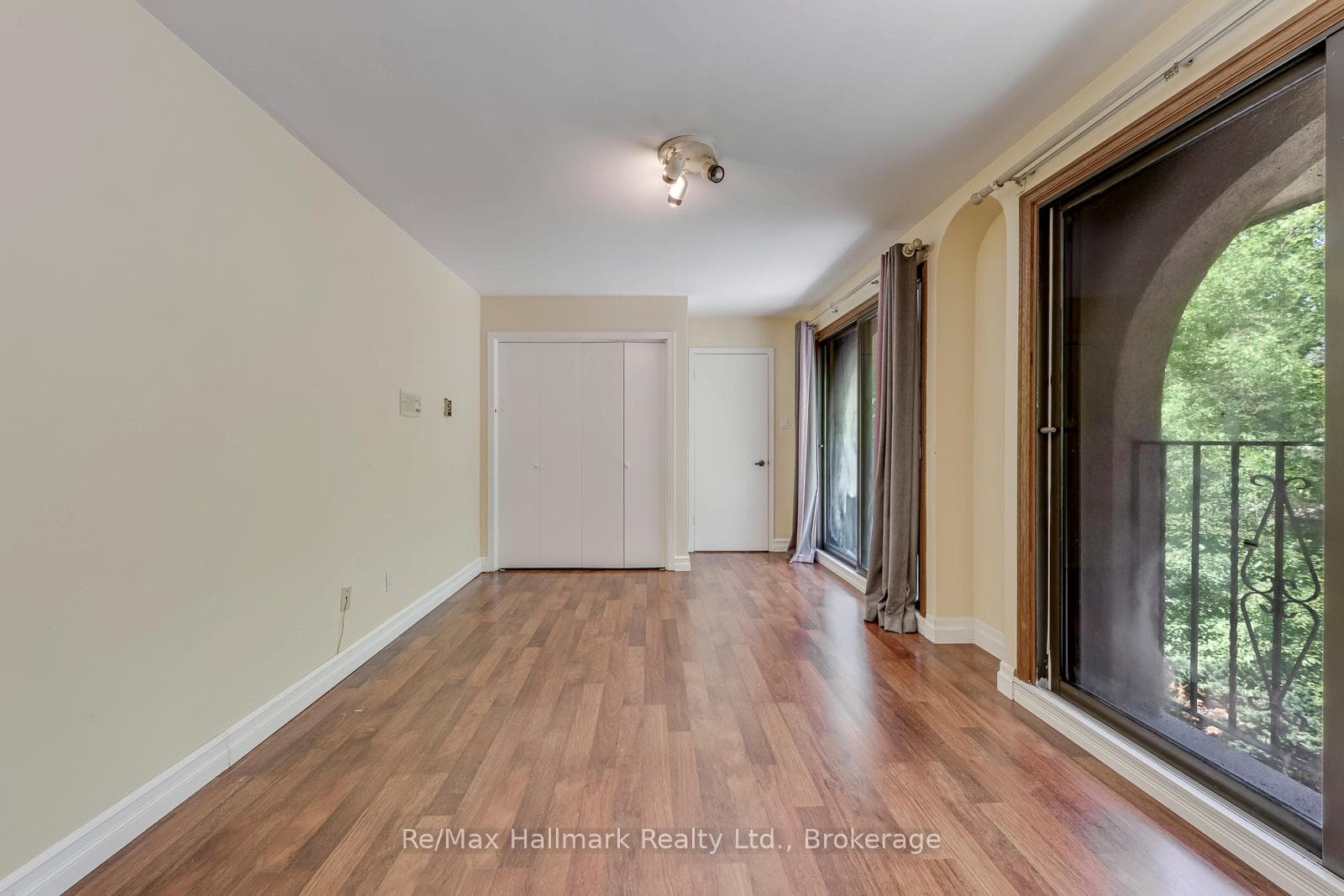 2251 Bennington Gate photo 34