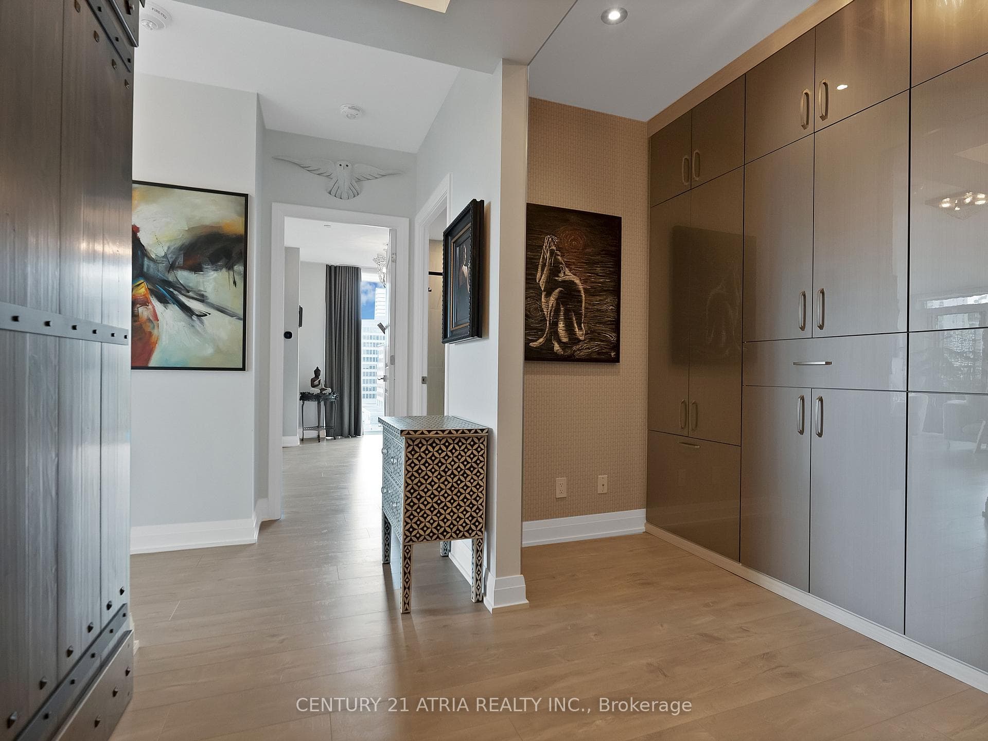 1 Belsize Drive Unit 511 photo 22