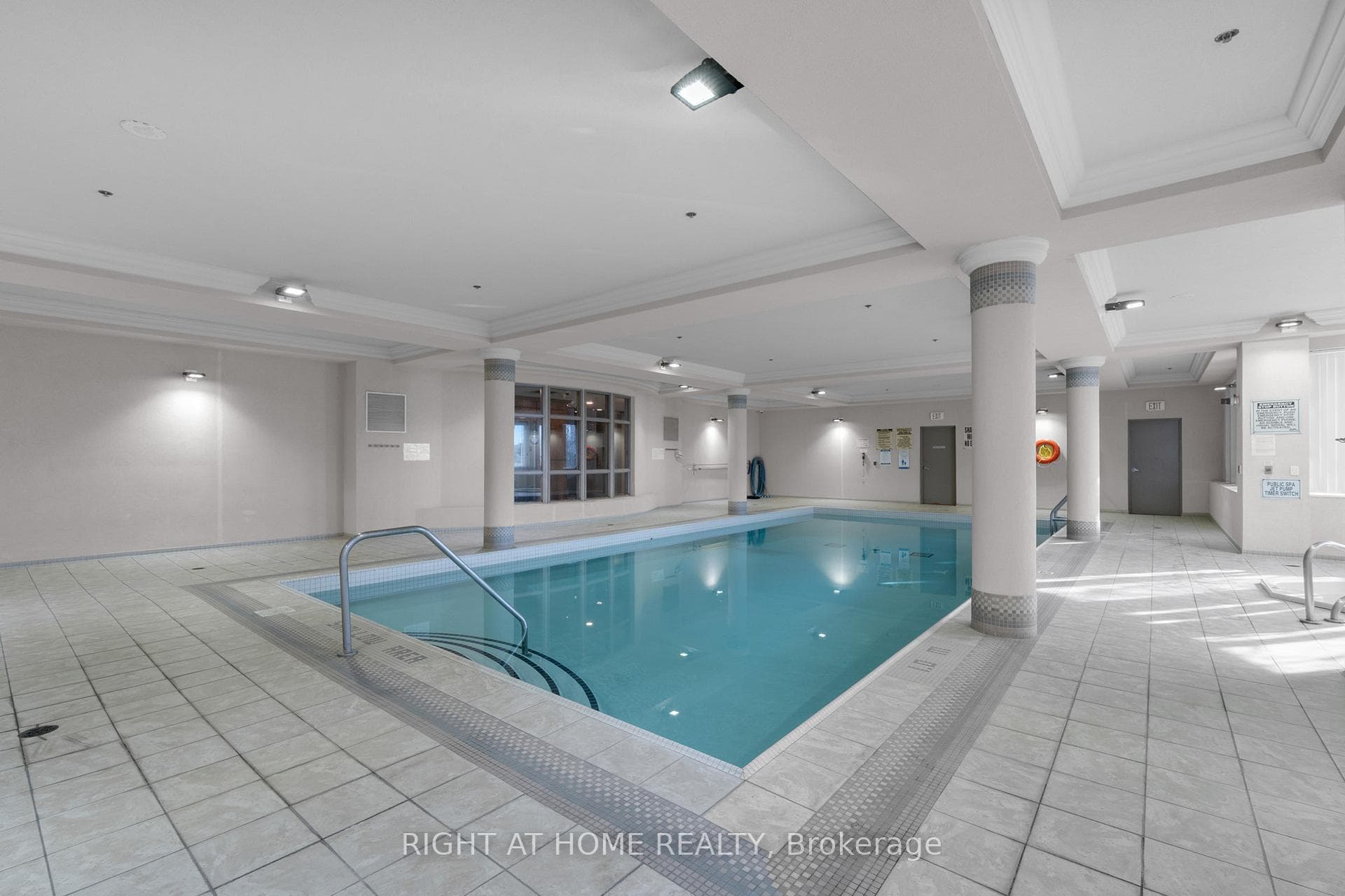 4850 Glen Erin Drive Unit 501 photo 16