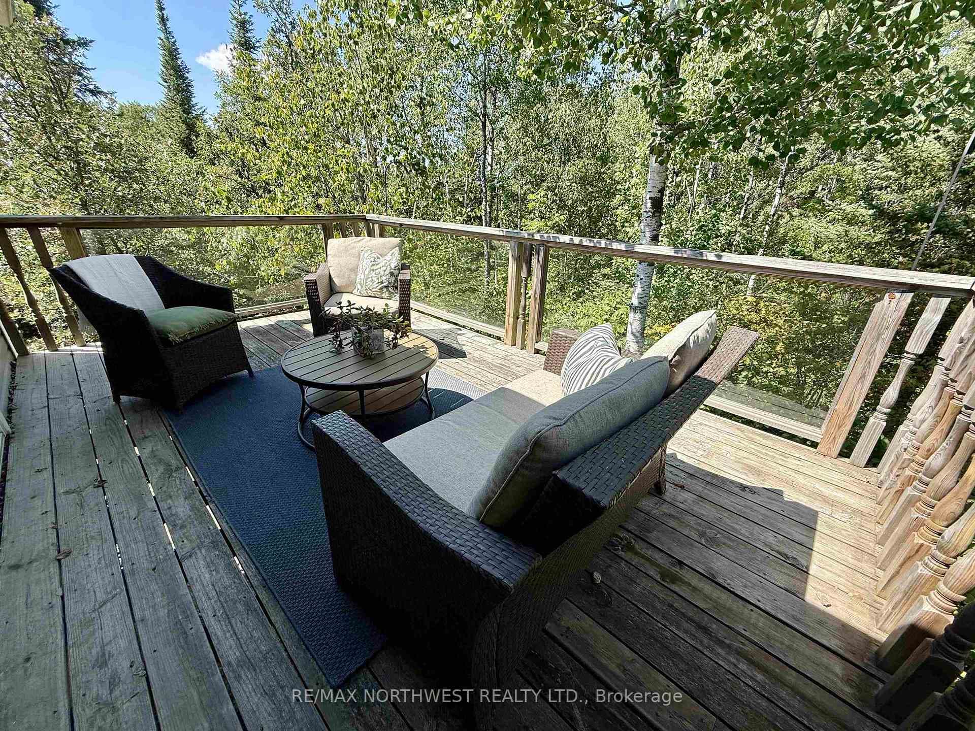142 Barkman Close photo 31
