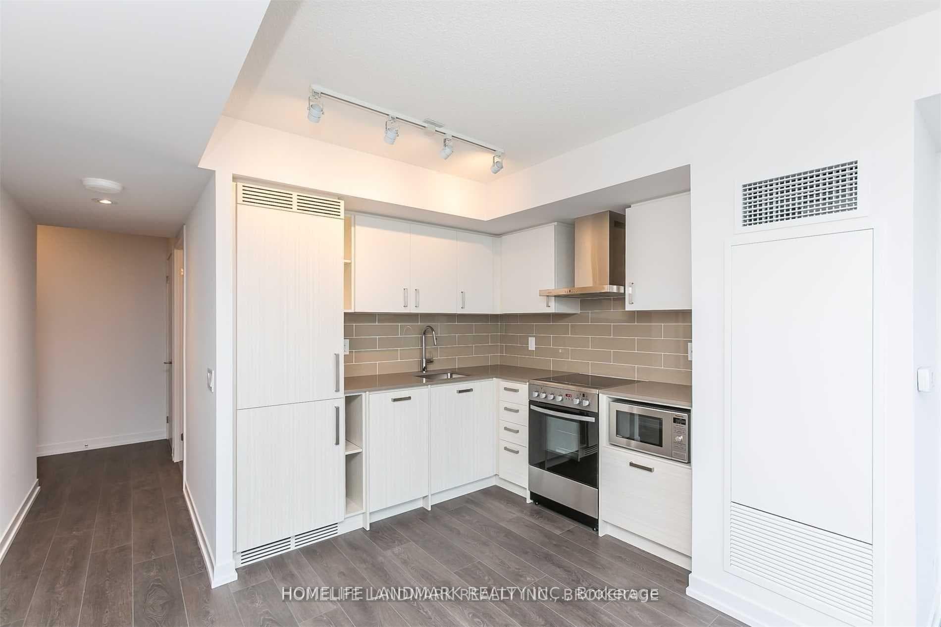 125 Redpath Avenue Unit 2112 photo 3