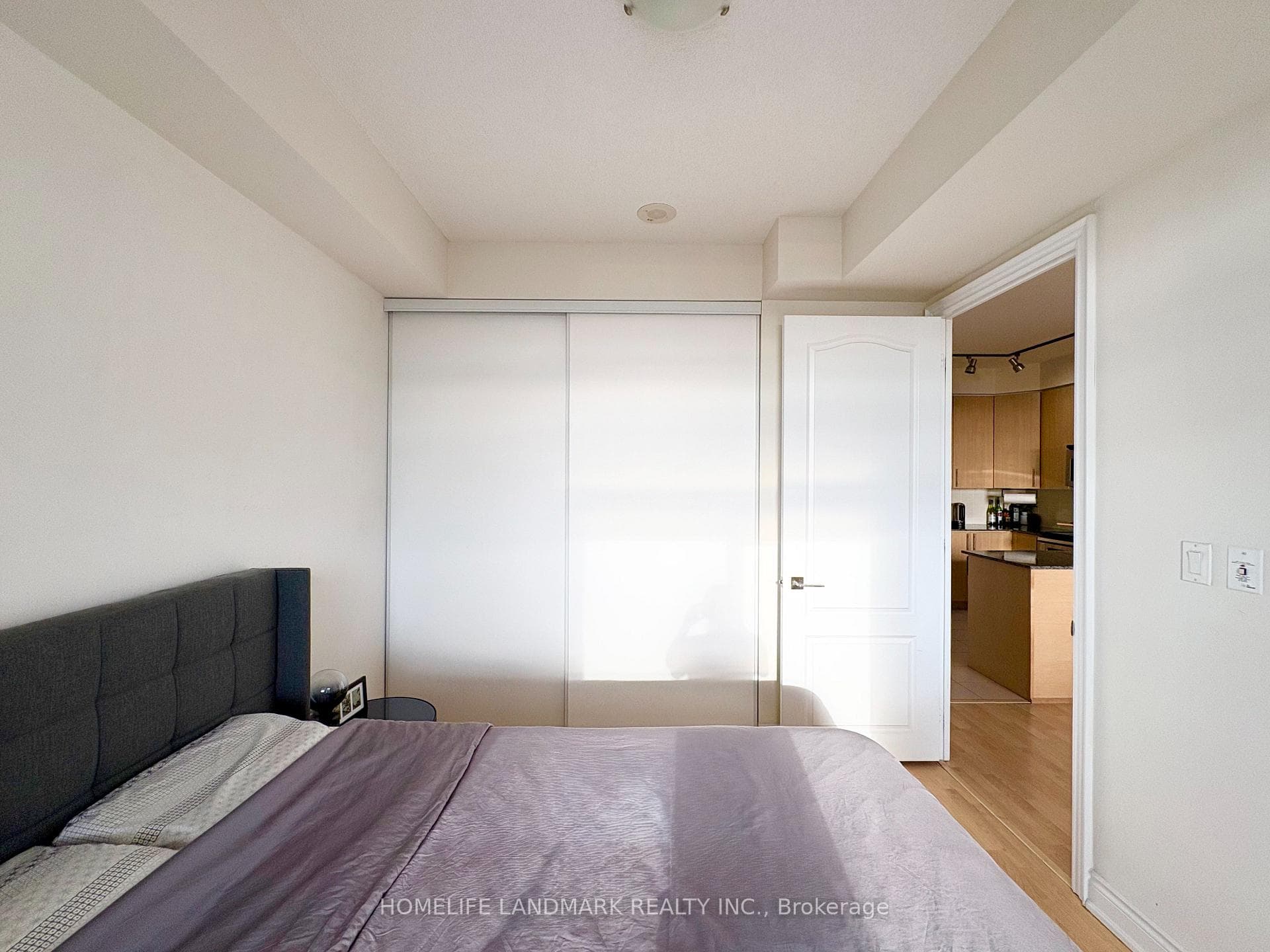 60 South Town Centre Boulevard Unit 1101 photo 10