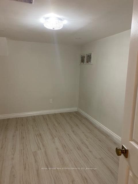 880 Stainton Drive Unit BSMT photo 8