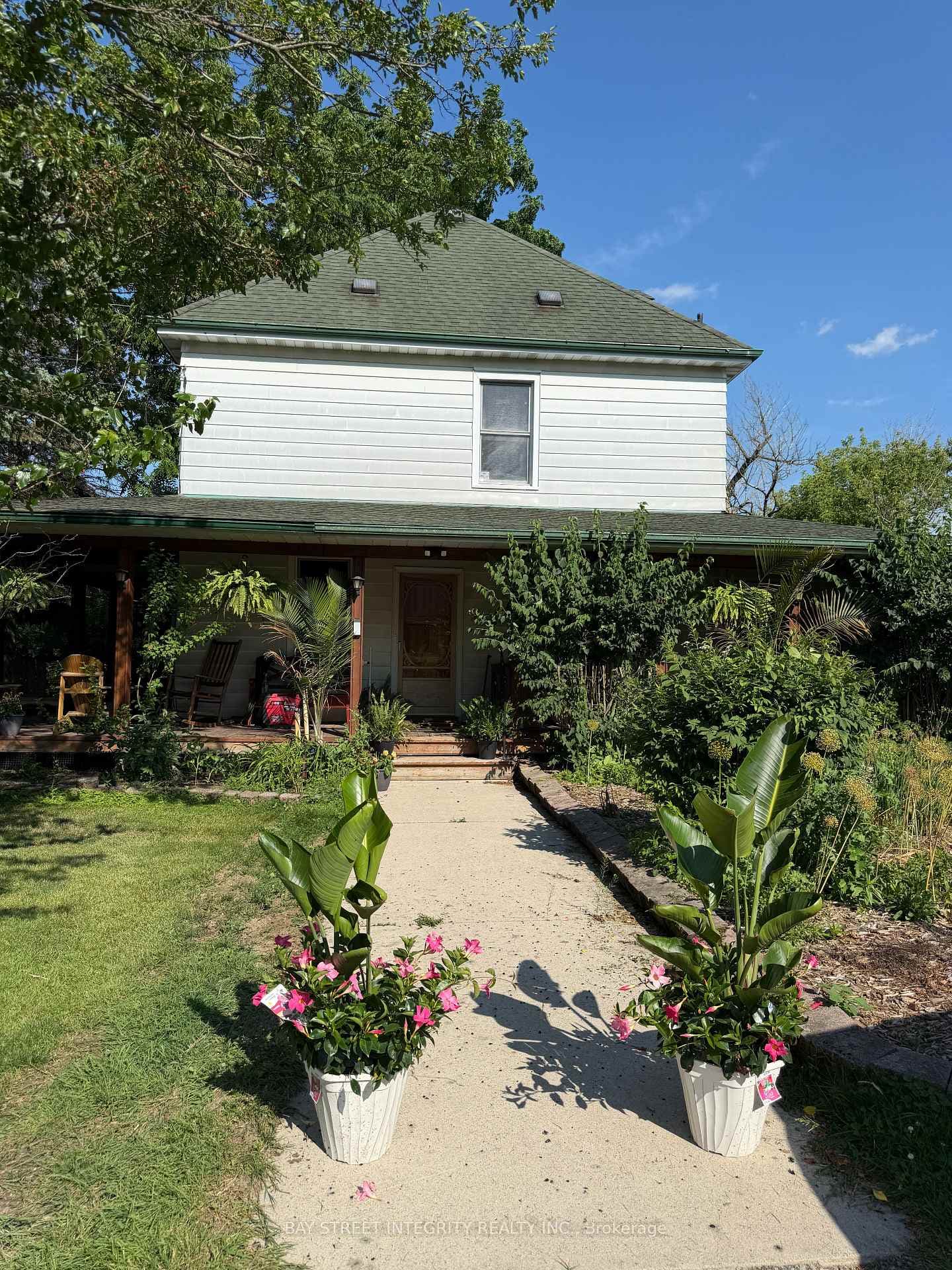3183 Cemetery Road photo 2