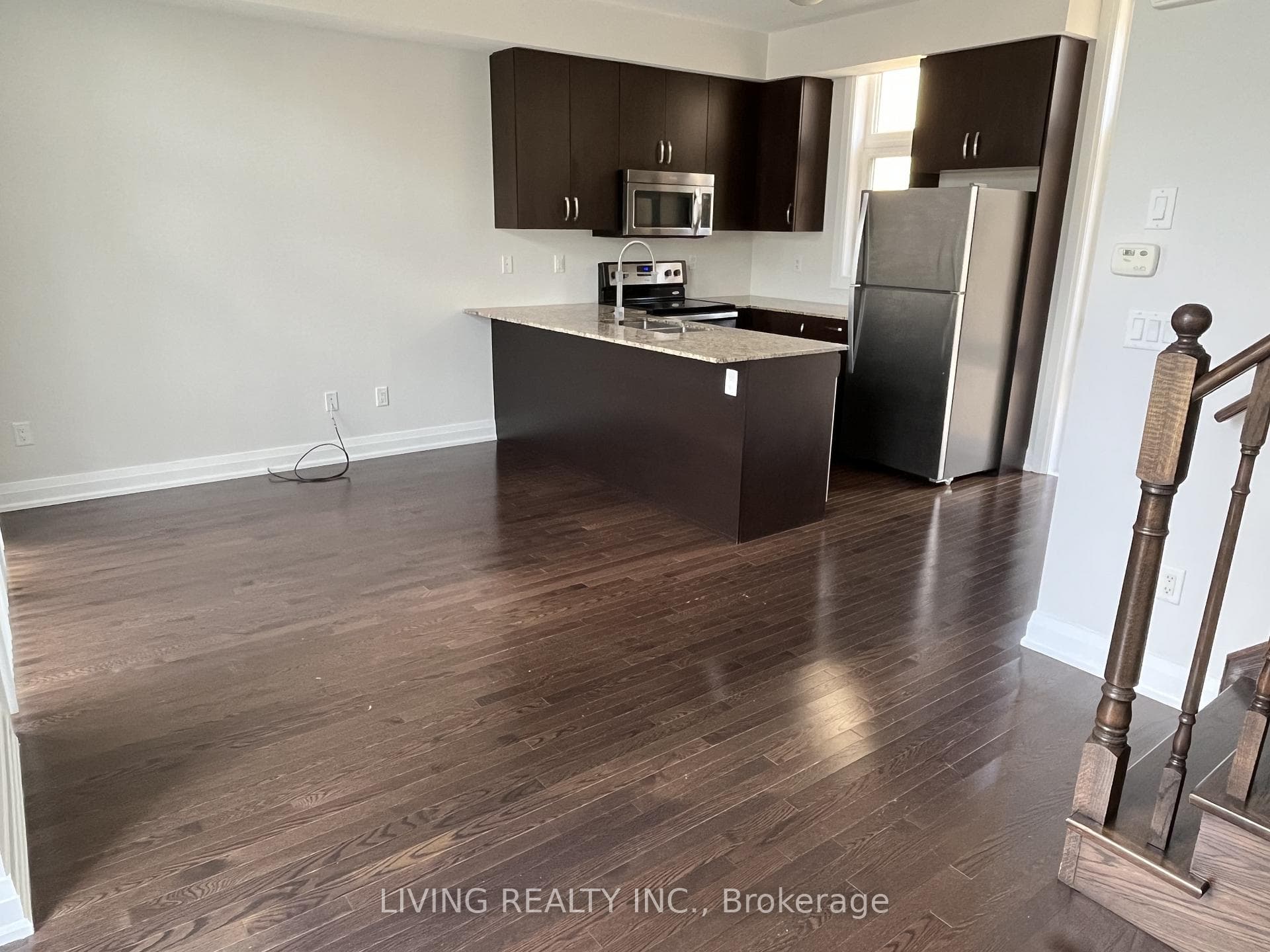 27 Eldora Avenue Unit 67 photo 3