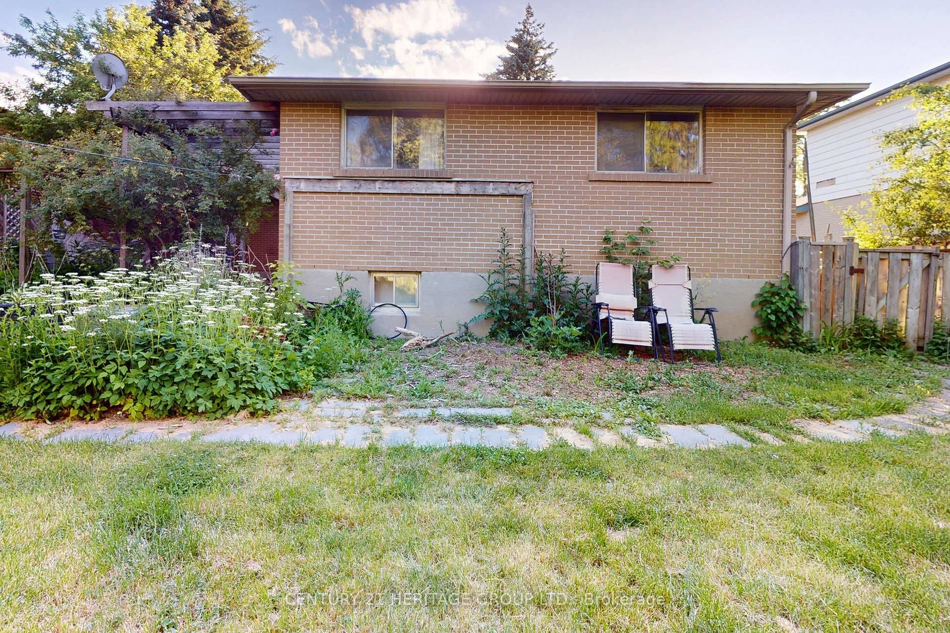 71 Mill Street photo 35