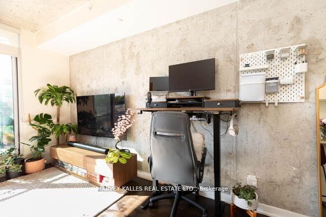 205 Manning Avenue Unit 306 photo 10